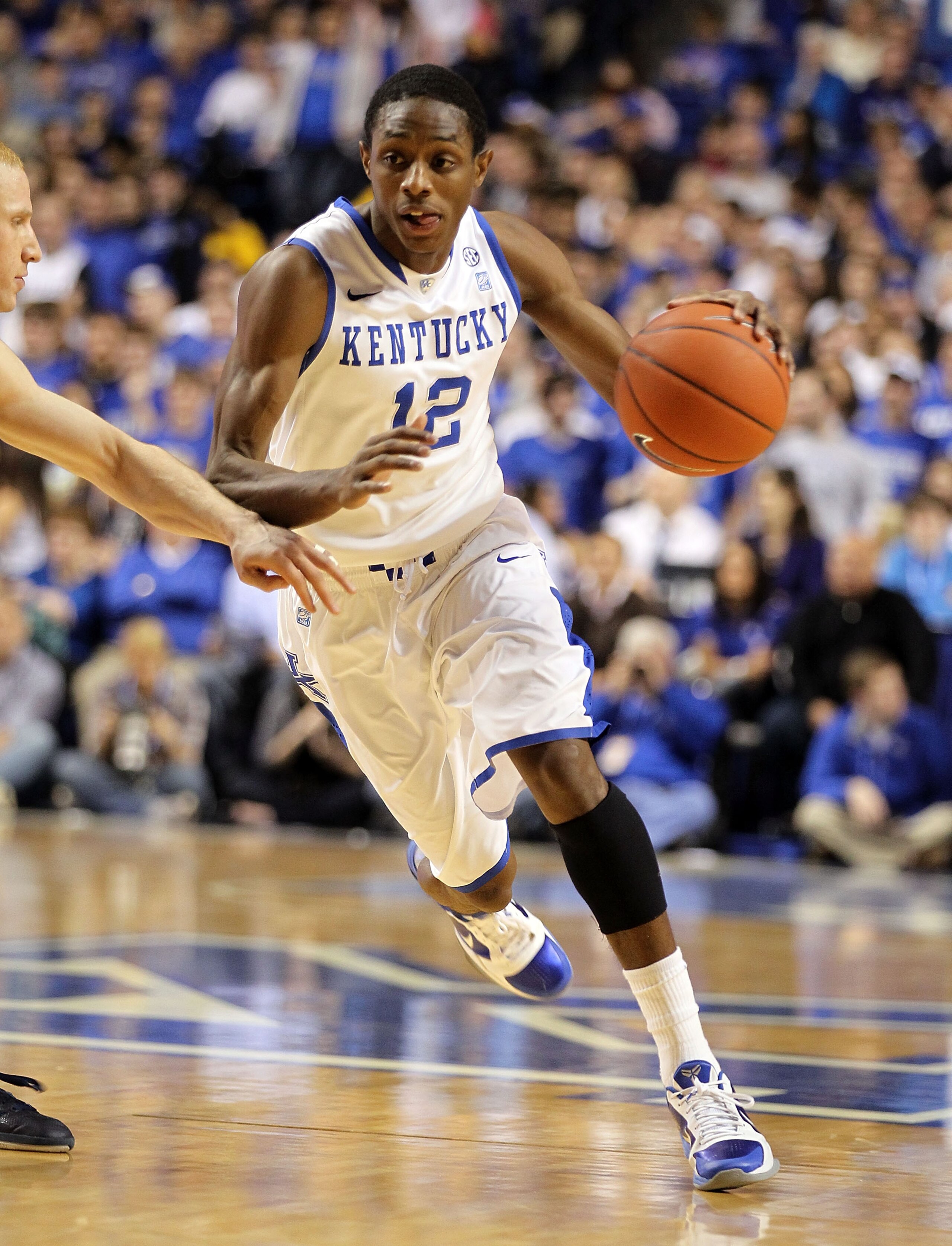 LEXINGTON, KY - JANUARY 03: Brandon Knight #12 of the Kentucky Wildcats dribbles the ball during the game against the Penn Quakers at Rupp Arena on January 3, 2011 in Lexington, Kentucky. Kentucky won 86-62. (Photo by Andy Lyons/Getty Images) LEXINGTON, KY - JANUARY 03: Brandon Knight #12 of the Kentucky Wildcats dribbles the ball during the game against the Penn Quakers at Rupp Arena on January 3, 2011 in Lexington, Kentucky. Kentucky won 86-62. (Photo by Andy Lyons/Getty Images)