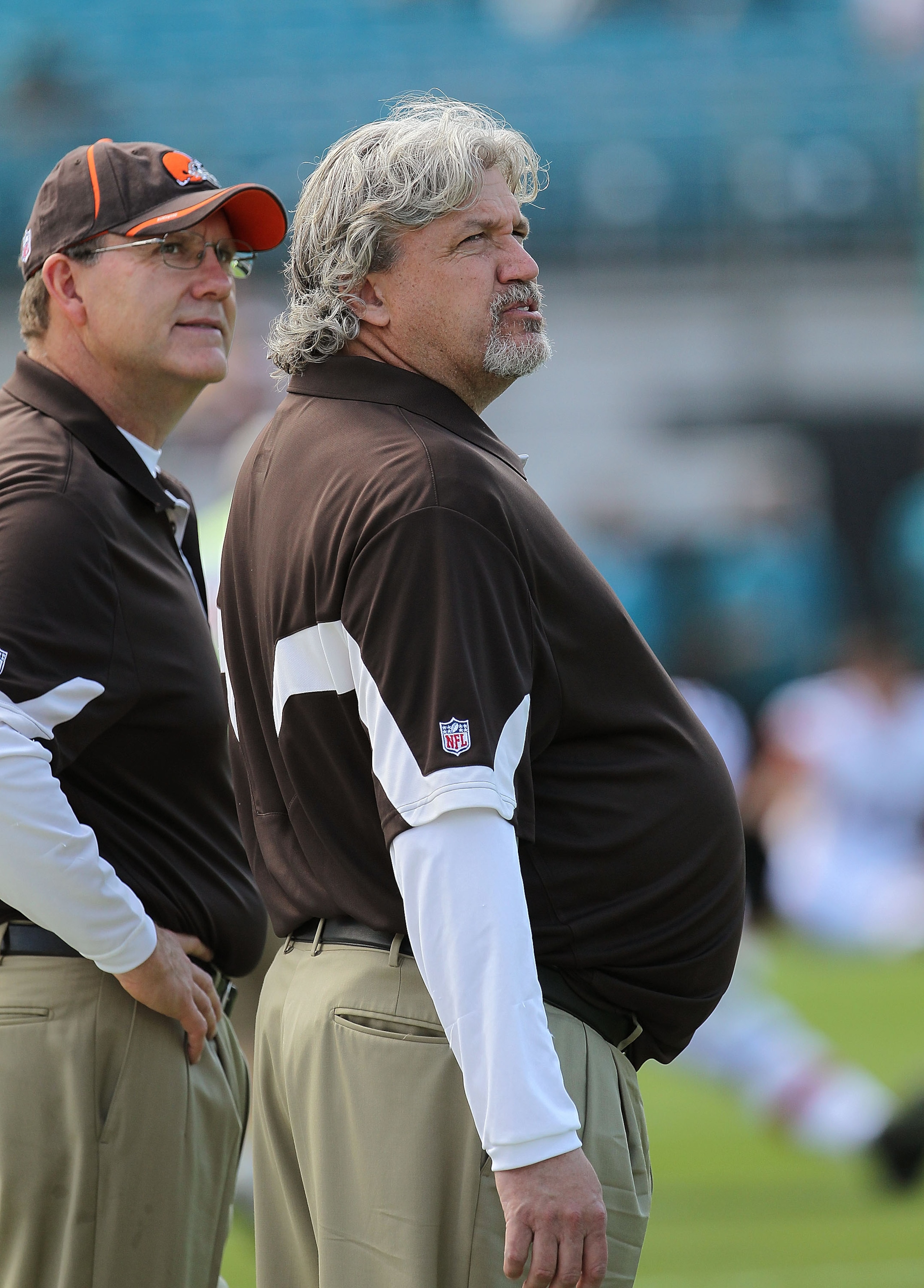 JACKSONVILLE, FL - NOVEMBER 21:  Cleveland Browns defensive coodinator Rob Ryan watches warmups during a game agaisnt the Jacksonville Jaguars at EverBank Field on November 21, 2010 in Jacksonville, Florida.  (Photo by Mike Ehrmann/Getty Images)