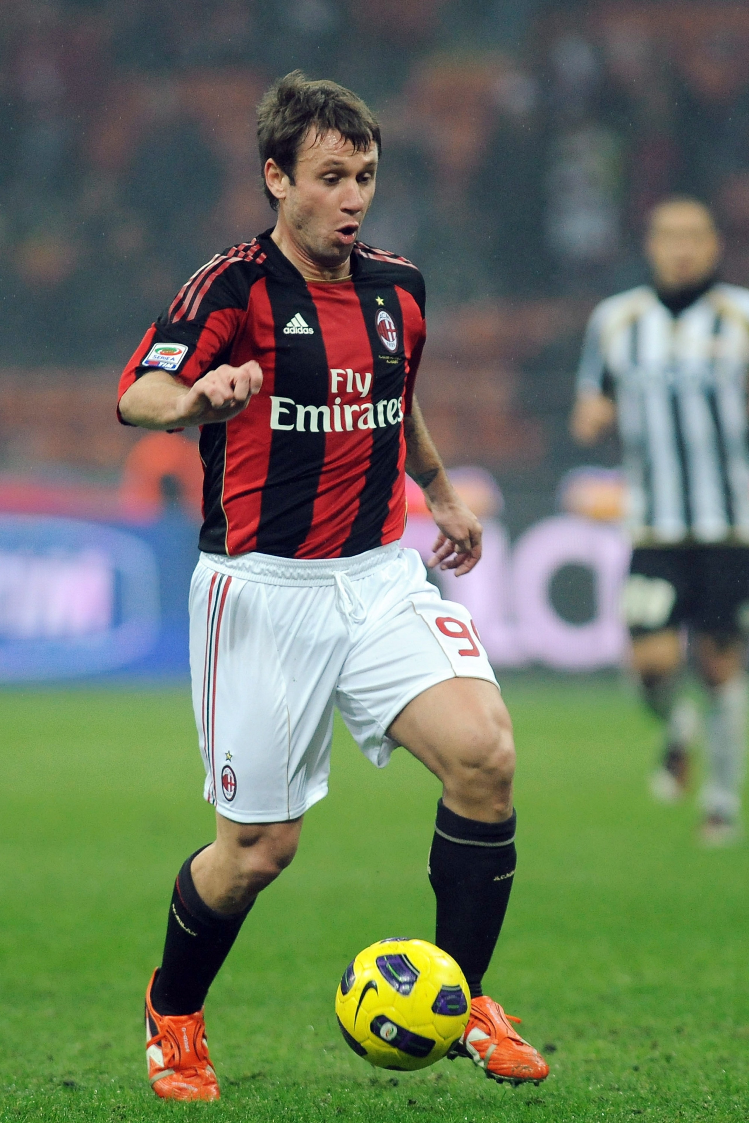 MILAN, ITALY - JANUARY 09: Antonio Cassano of AC Milan in action during the Serie A match between AC Milan and Udinese Calcio at Stadio Giuseppe Meazza on January 9, 2011 in Milan, Italy. (Photo by Valerio Pennicino/Getty Images) MILAN, ITALY - JANUARY 09: Antonio Cassano of AC Milan in action during the Serie A match between AC Milan and Udinese Calcio at Stadio Giuseppe Meazza on January 9, 2011 in Milan, Italy. (Photo by Valerio Pennicino/Getty Images)