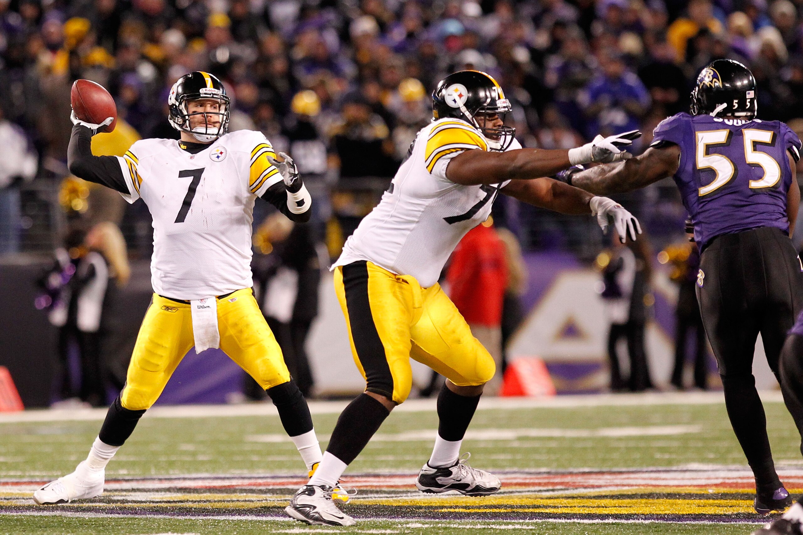 BALTIMORE, MD - DECEMBER 05: Quarterback Ben Roethlisberger #7 of the Pittsburgh Steelers looks to pass against the Baltimore Ravens during the third quarter of the game at M&T Bank Stadium on December 5, 2010 in Baltimore, Maryland. (Photo by Geoff Bur BALTIMORE, MD - DECEMBER 05: Quarterback Ben Roethlisberger #7 of the Pittsburgh Steelers looks to pass against the Baltimore Ravens during the third quarter of the game at M&T Bank Stadium on December 5, 2010 in Baltimore, Maryland. (Photo by Geoff Bur