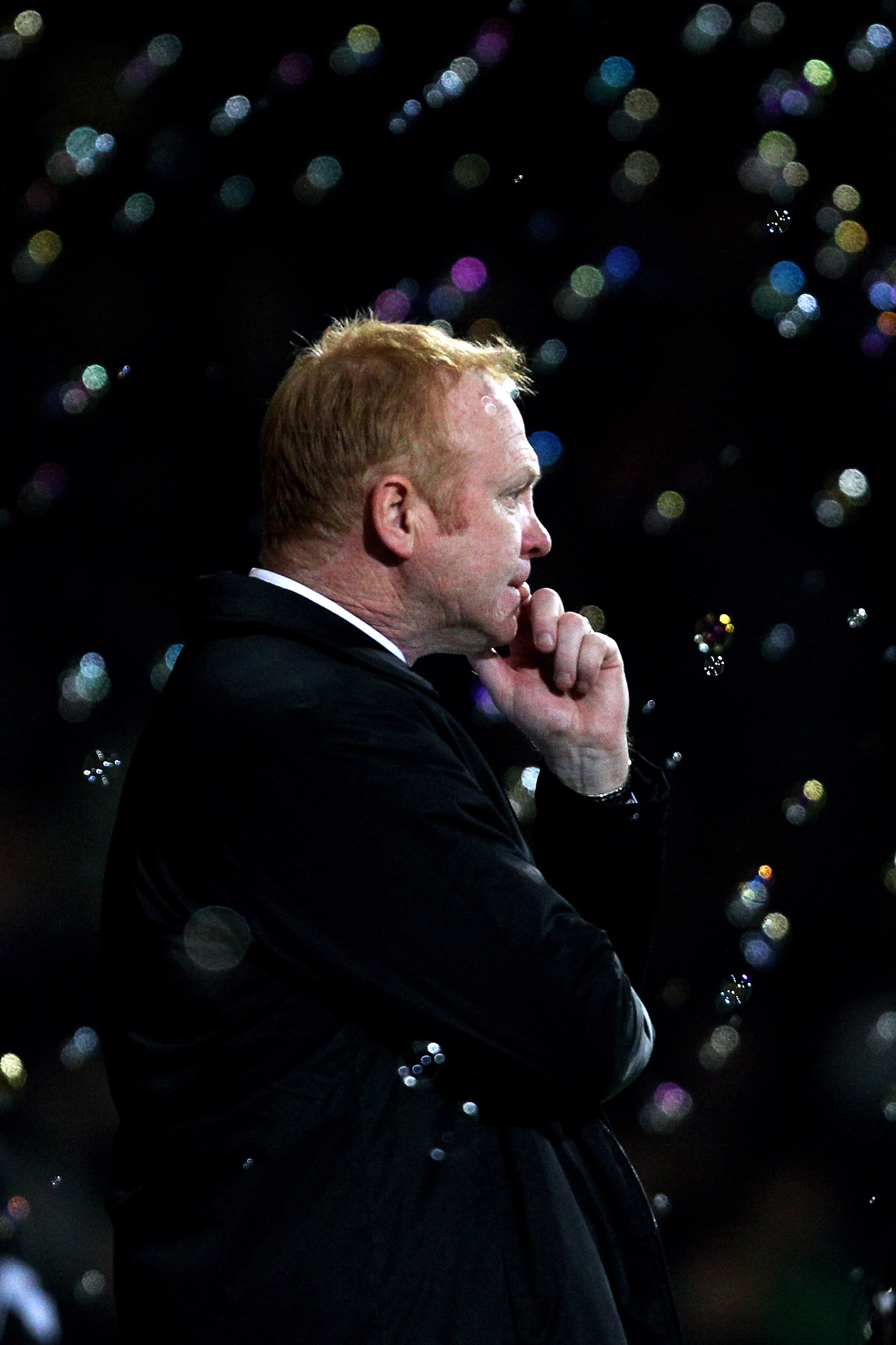 LONDON, ENGLAND - JANUARY 11:  Alex McLeish the Birmingham manager looks on during the Carling Cup Semi Final first leg match between West Ham United and Birmingham City at the Boleyn Ground on January 11, 2011 in London, England.  (Photo by Clive Rose/Ge