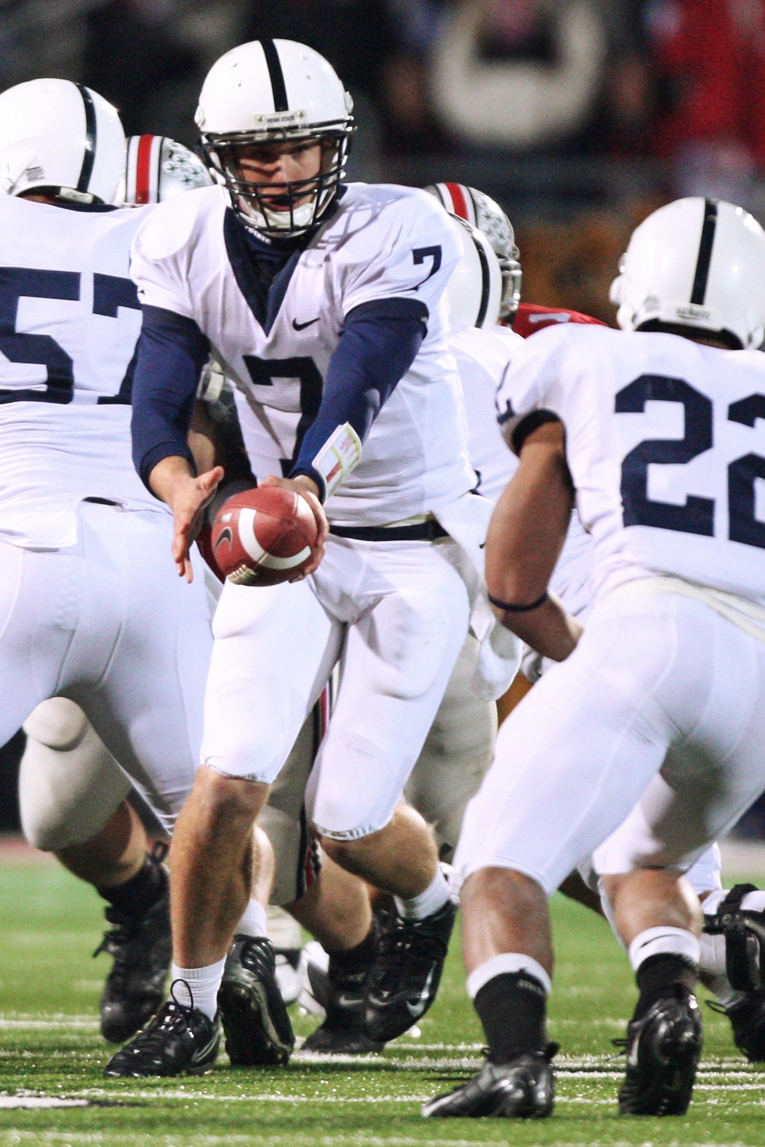 COLUMBUS, OH - OCTOBER 25: Quarterback Pat Devlin #7 of the Penn State Nittany Lions hands off the ball against the Ohio State Buckeyes on October 25, 2008 at Ohio Stadium in Columbus, Ohio.  (Photo by Jamie Sabau/Getty Images)