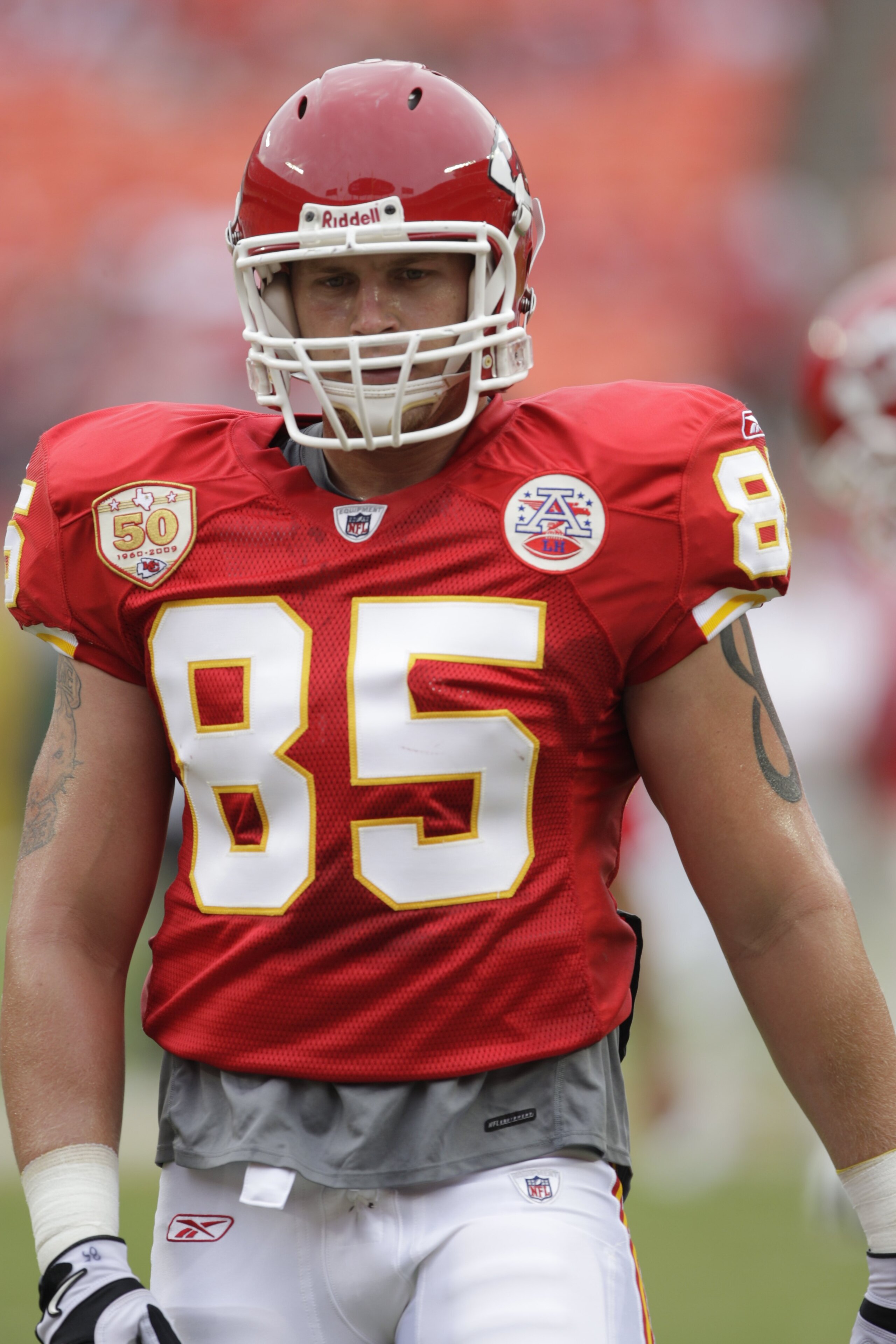KANSAS CITY, MO - SEPTEMBER 20:  Jake O'Connell #85 of the Kansas City Chiefs looks on before the game against the Oakland Raiders at Arrowhead Stadium on September 20, 2009 in Kansas City, Missouri. (Photo by Jamie Squire/Getty Images)