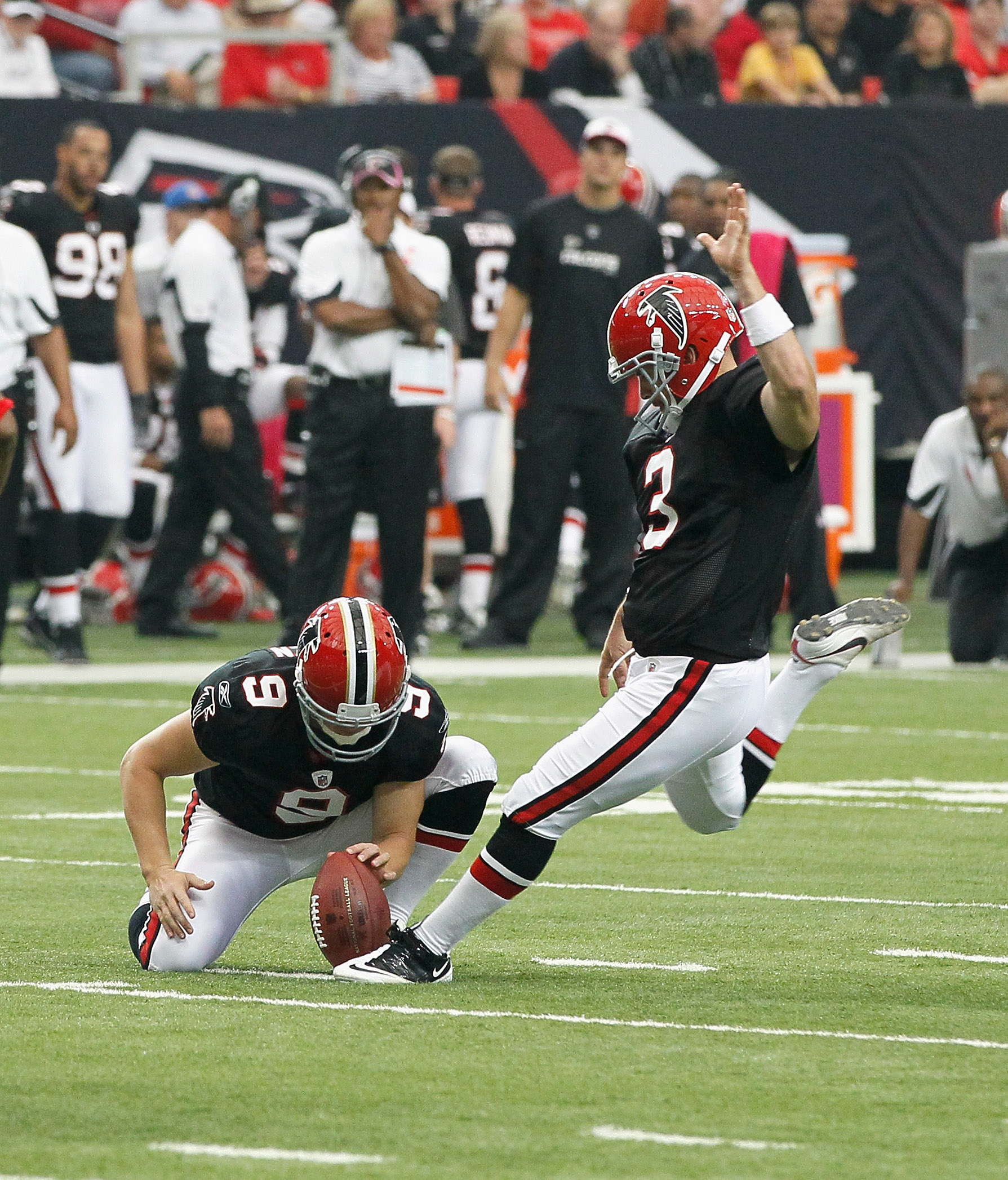 ATLANTA - OCTOBER 03:  Matt Bryant #3 of the Atlanta Falcons against the San Francisco 49ers at Georgia Dome on October 3, 2010 in Atlanta, Georgia.  (Photo by Kevin C. Cox/Getty Images)