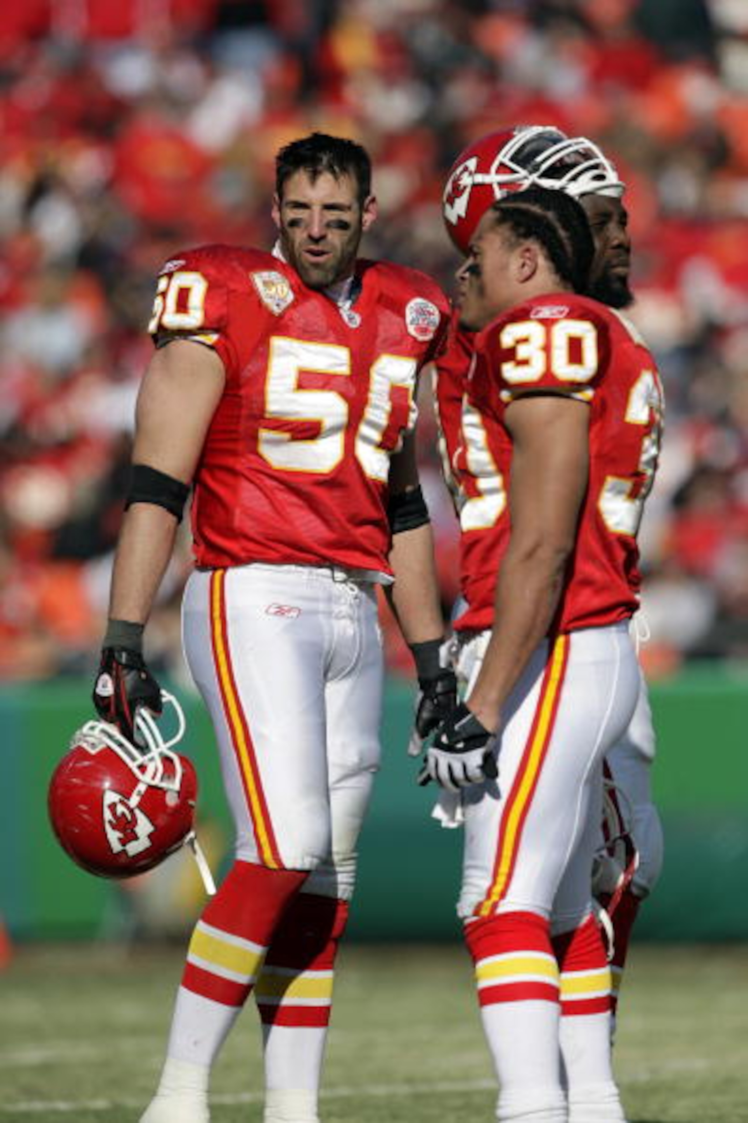 KANSAS CITY, MO - DECEMBER 20:  Mike Vrabel #50 of the Kansas City Chiefs looks on during their NFL game against the Cleveland Browns on December 20, 2009 at Arrowhead Stadium in Kansas City, Missouri. The Browns defeated the Chiefs 41-34. (Photo by Jamie