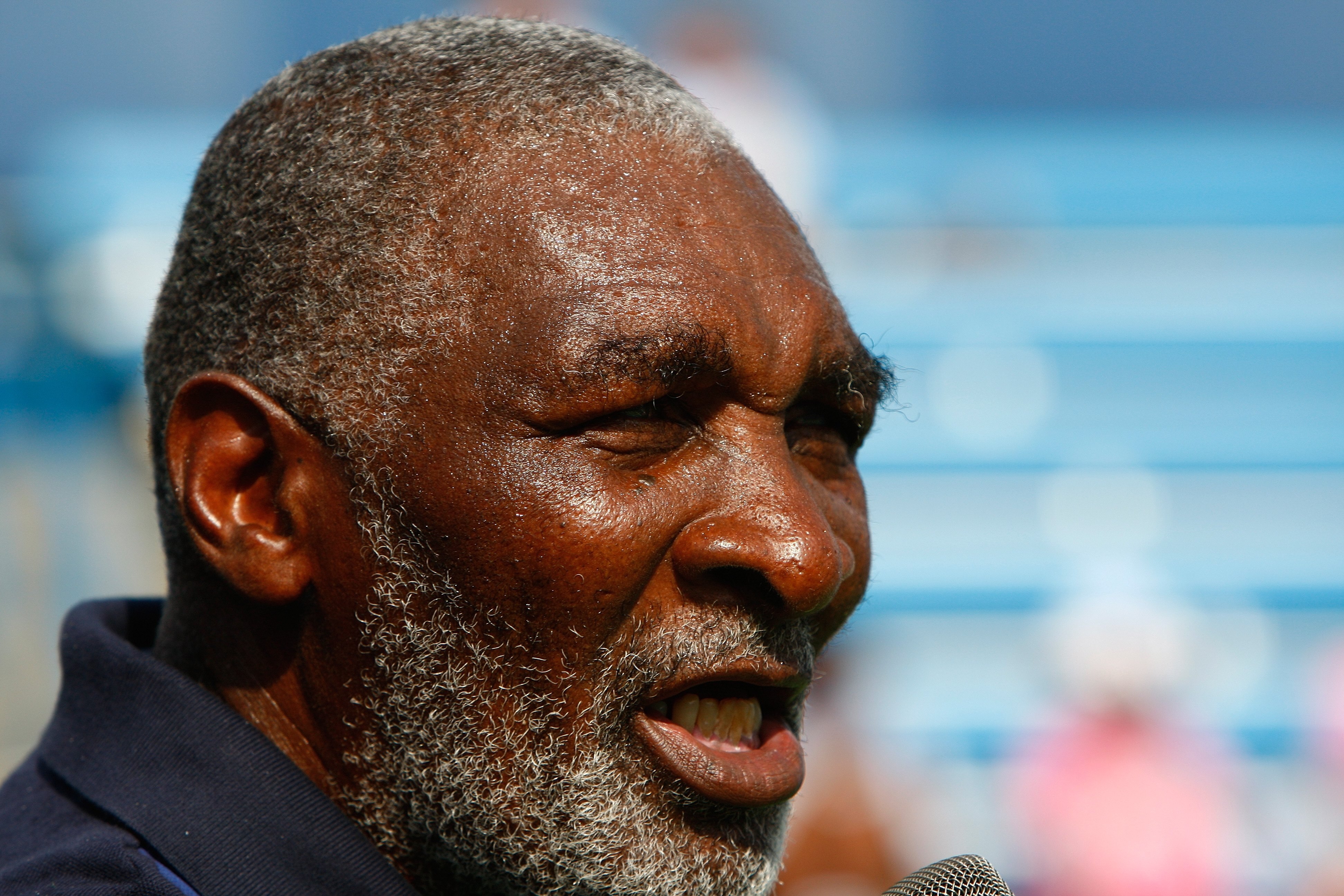 CINCINNATI - AUGUST 10: Richard Williams, father of Venus and Serena Williams, looks on during Day 1 of the Western & Southern Financial Group Women's Open on August 10, 2009 at the Lindner Family Tennis Center in Cincinnati, Ohio. (Photo by Kevin C. Cox/