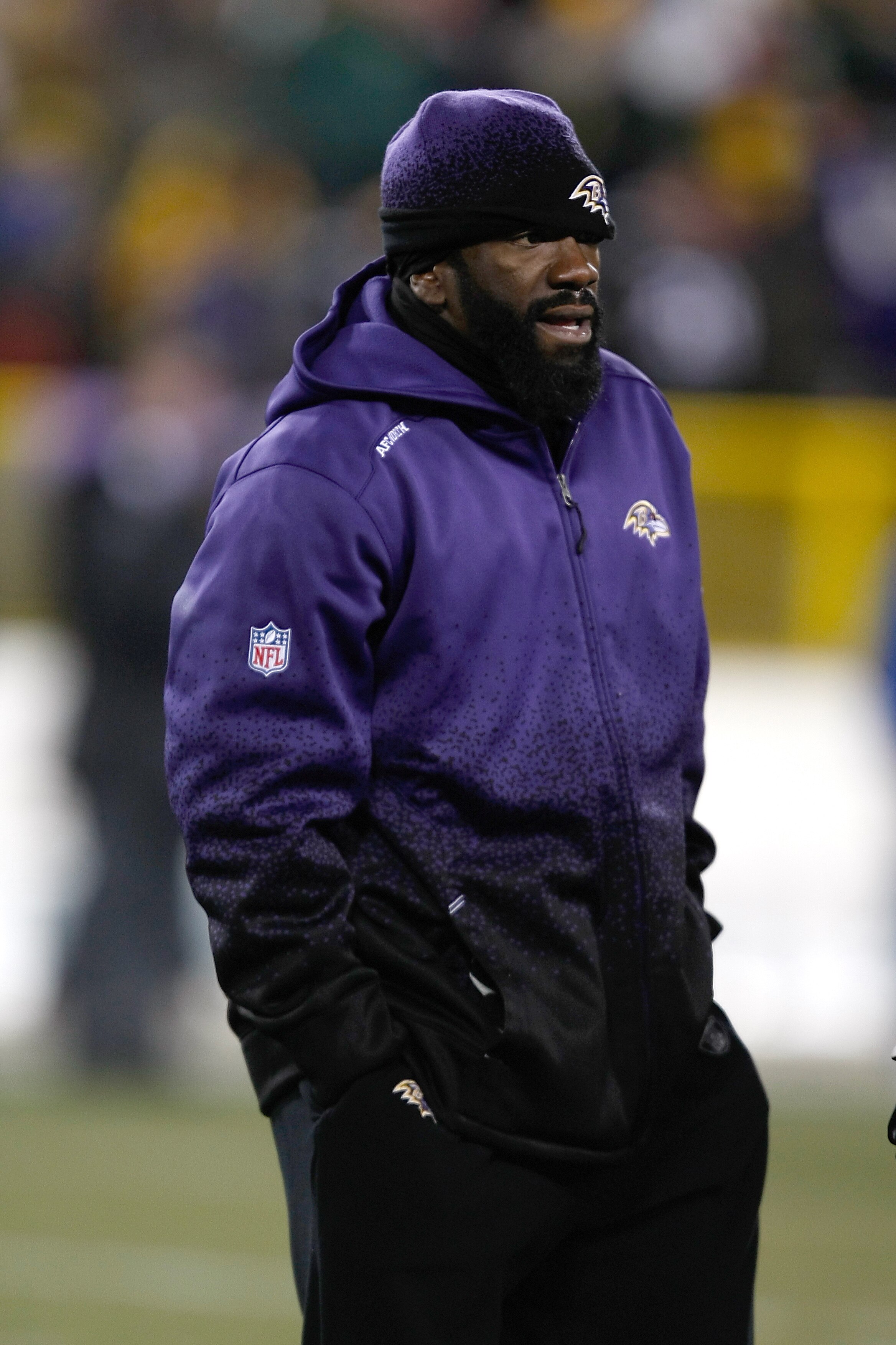 GREEN BAY, WI - DECEMBER 7: Defensive back Ed Reed #20 of the Baltimore Ravens stands on the field in warm ups after being deactivated from the game due to injury prior to the game against the Green Bay Packers at Lambeau Field on December 7, 2009 in Gree
