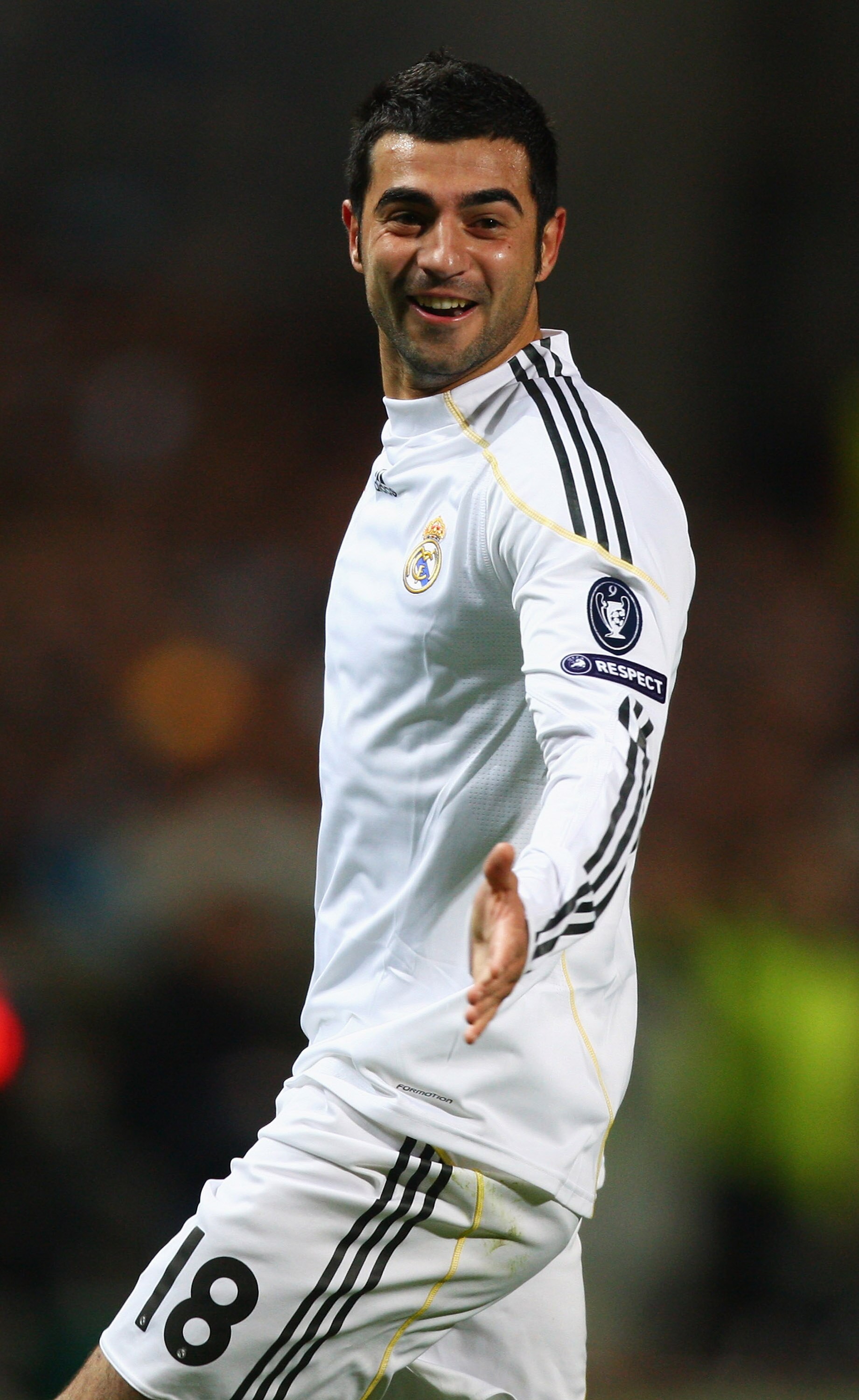 MARSEILLE, FRANCE - DECEMBER 08:  Raul Albiol of Real celebrates scoring his sides second goal during the Marseille v Real Madrid UEFA Champions League Group C match at the Stade Velodrome on December 8, 2009 in Marseille, France.  (Photo by Michael Steel