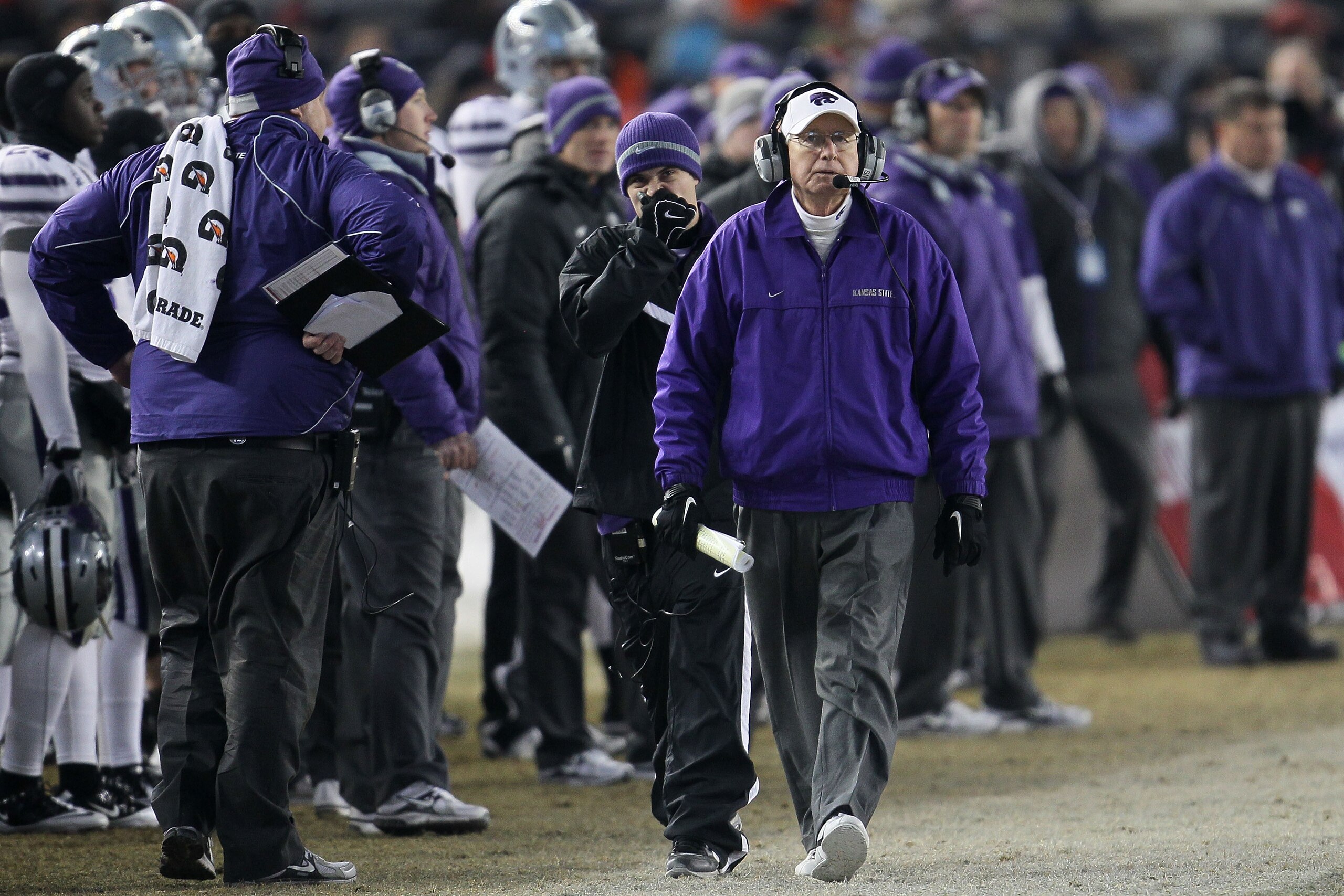 NEW YORK, NY - DECEMBER 30: Head coach of the    Kansas State Wildcats Bill Snyder walks the sideline against the Syracuse Orange during the New Era Pinstripe Bowl at Yankee Stadium on December 30, 2010 in New York, New York.  (Photo by Chris McGrath/Gett