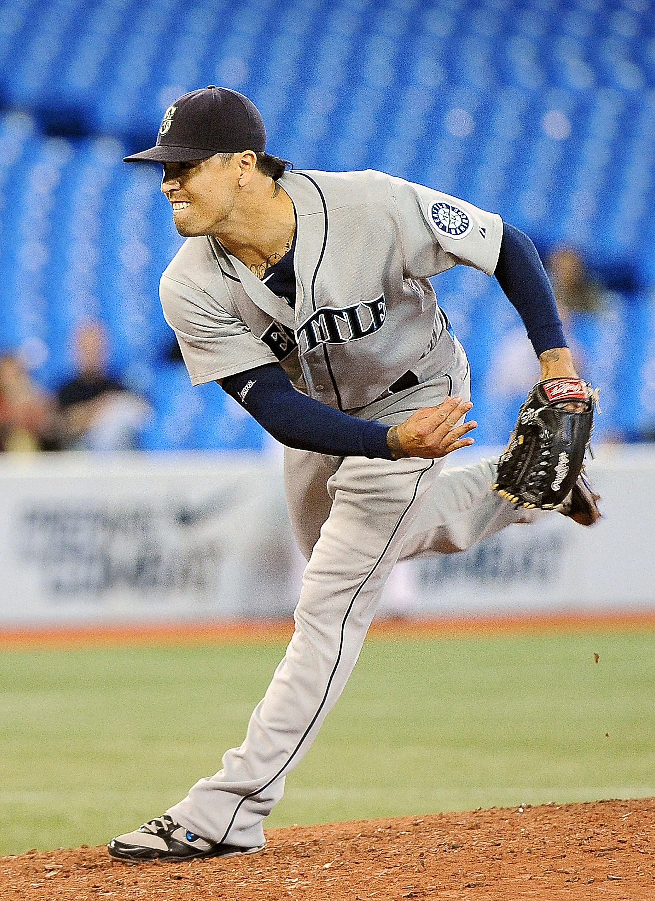 TORONTO, ON - SEPTEMBER 22: Brandon League #43 of the Seattle Mariners delivers a pitch during a game against the Toronto Blue Jays on September 22, 2010 at the Rogers Centre in Toronto, Canada. (Photo by Matthew Manor/Getty Images)