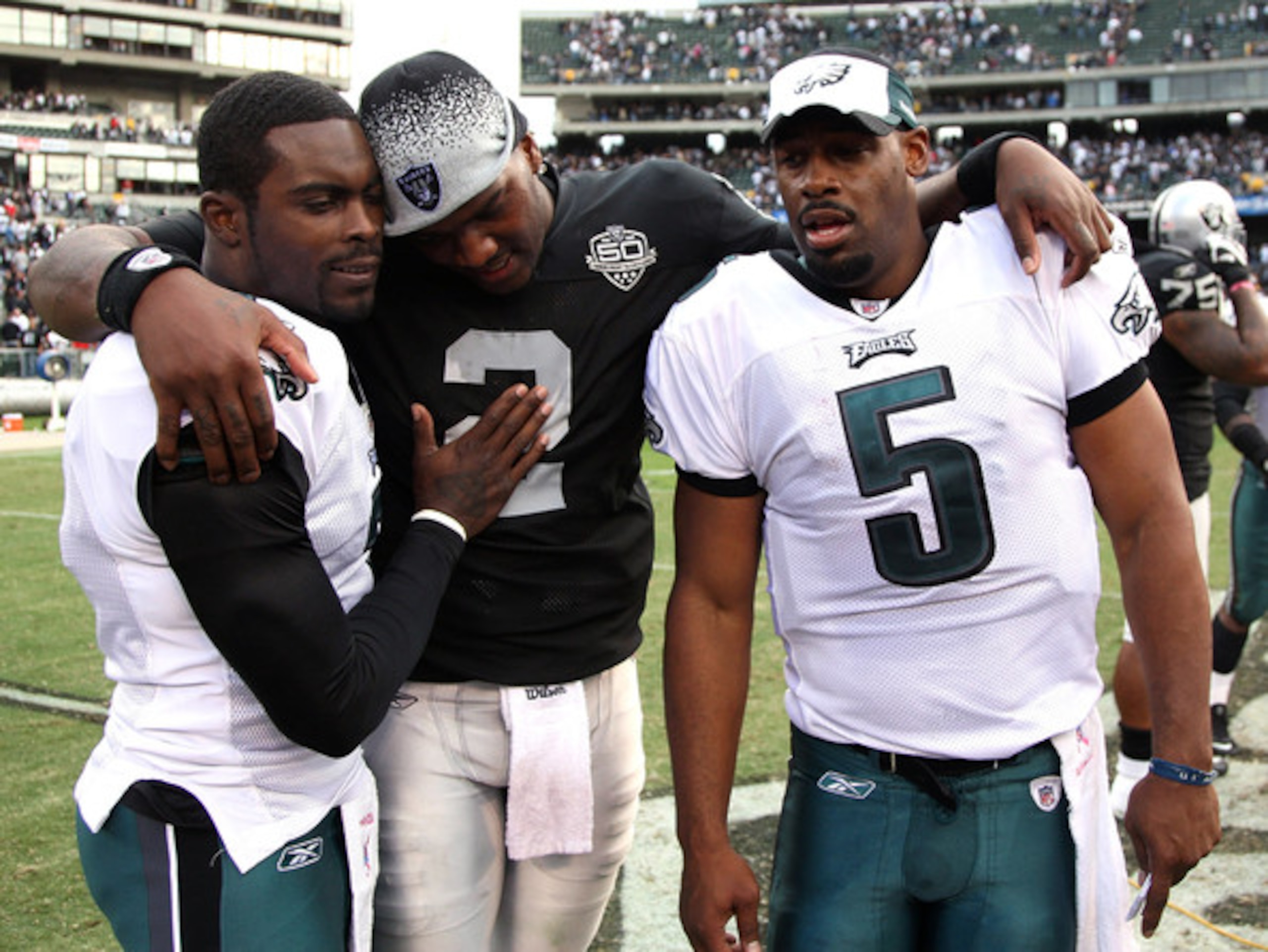 See the guy in the middle of the picture there? He beat us. JaMarcus Russell, the NFL's biggest bust, probably ever, beat us.