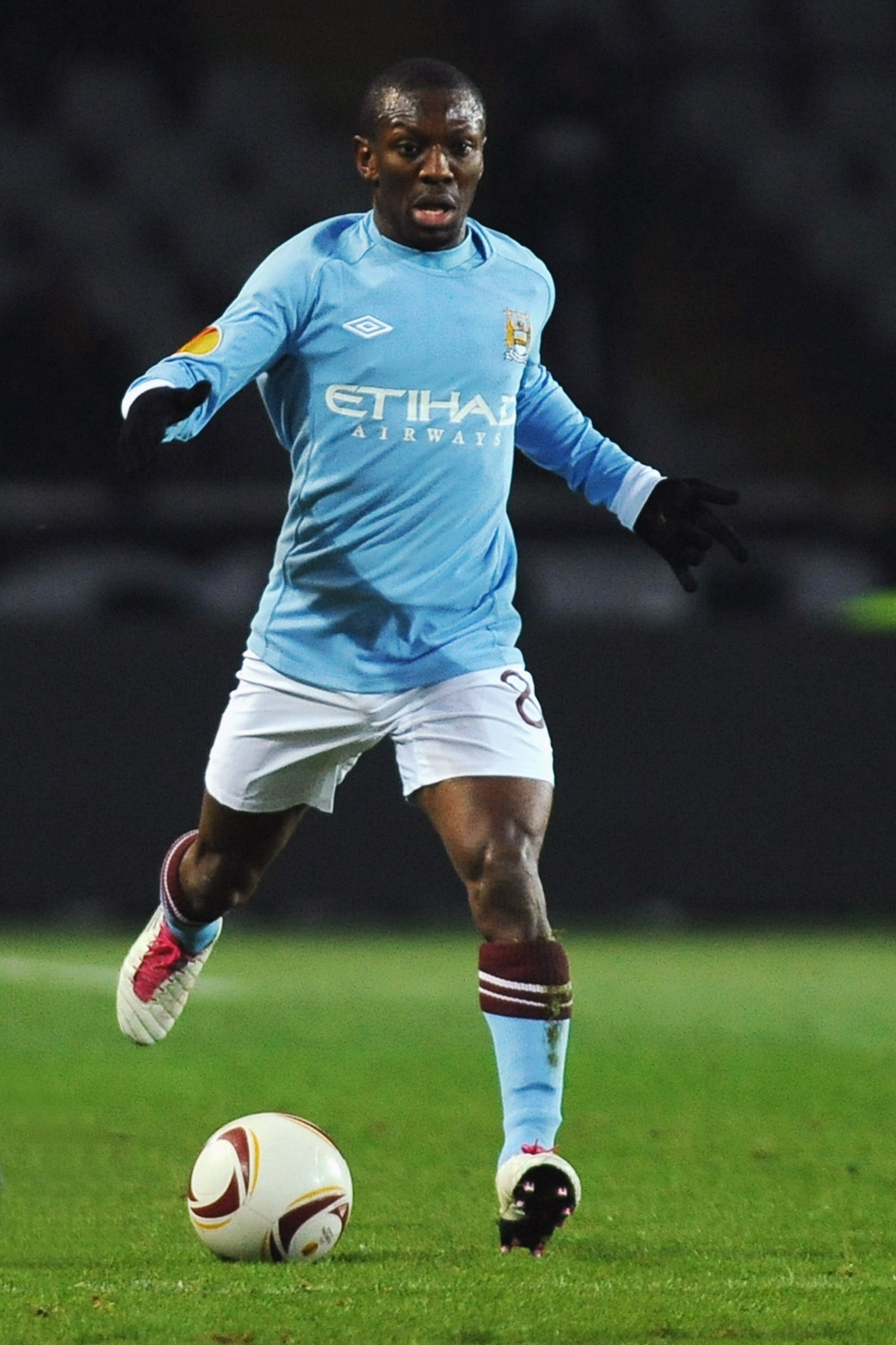 TURIN, ITALY - DECEMBER 16:  Shaun Wright-Phillips of Manchester City in action during the UEFA Europa League group A match between Juventus FC and Manchester City at Stadio Olimpico di Torino on December 16, 2010 in Turin, Italy.  (Photo by Valerio Penni