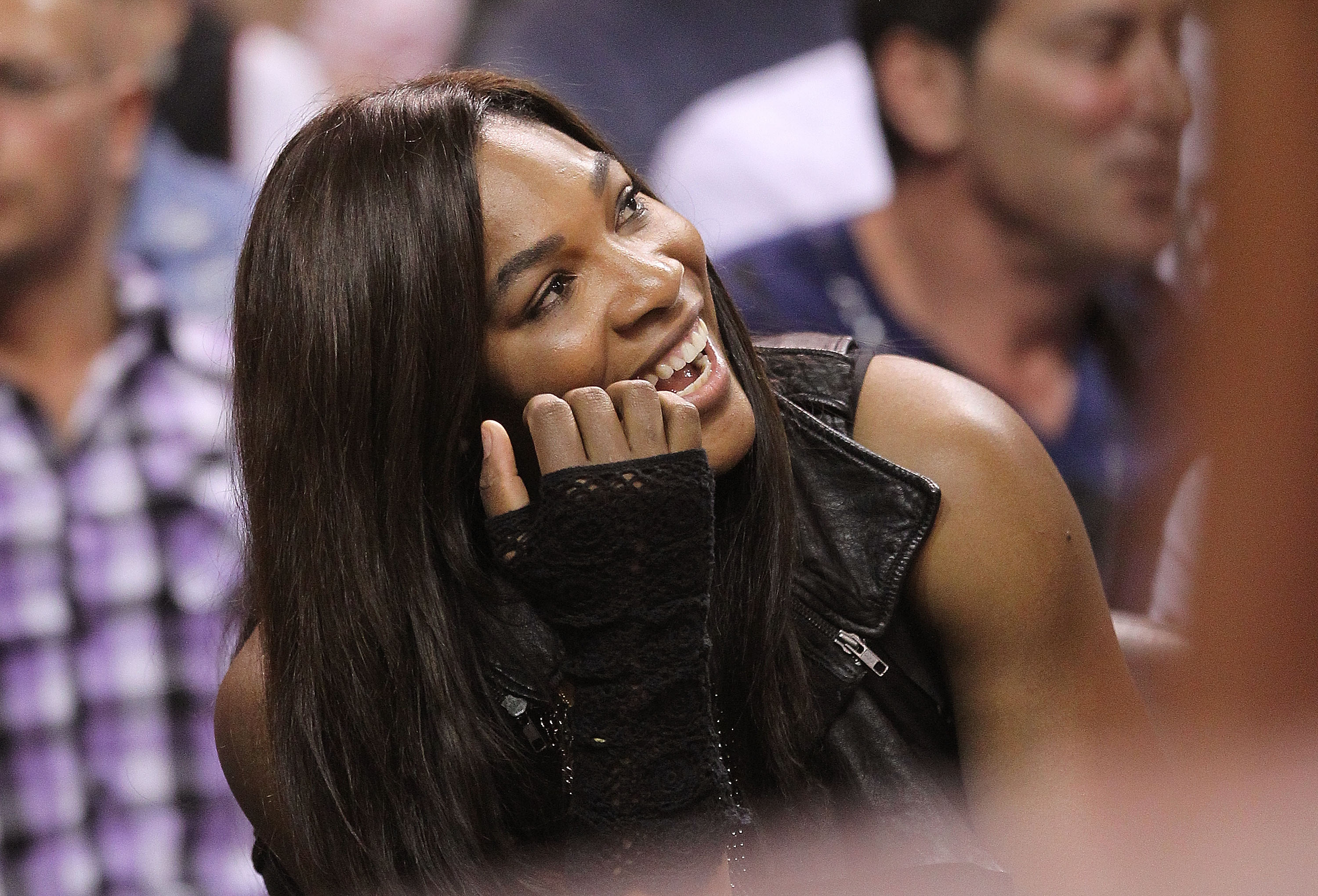 MIAMI - NOVEMBER 19:  Tennis star Serena Williams watches a game between the Miami Heat and the Charlotte Bobcats at American Airlines Arena on November 19, 2010 in Miami, Florida. NOTE TO USER: User expressly acknowledges and agrees that, by downloading