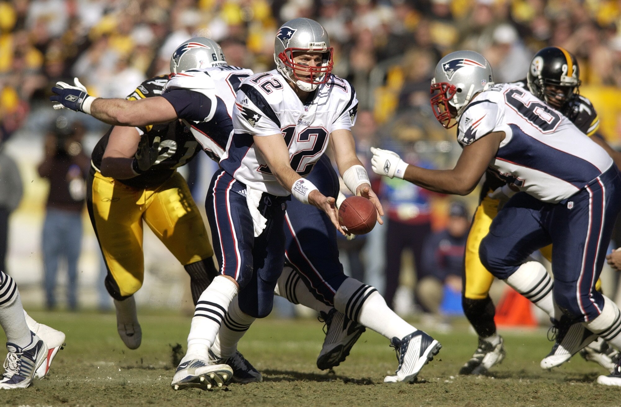 27 Jan 2002 : Quarterback Tom Brady #12 of the New England Patriots carries the ball against the Pittsburgh Steelers during the AFC Championship Game at Heinz Field in Pittsburgh, Pennsylvania. The Patriots won 24-17. DIGITAL IMAGE. Mandatory Credit: Ezra