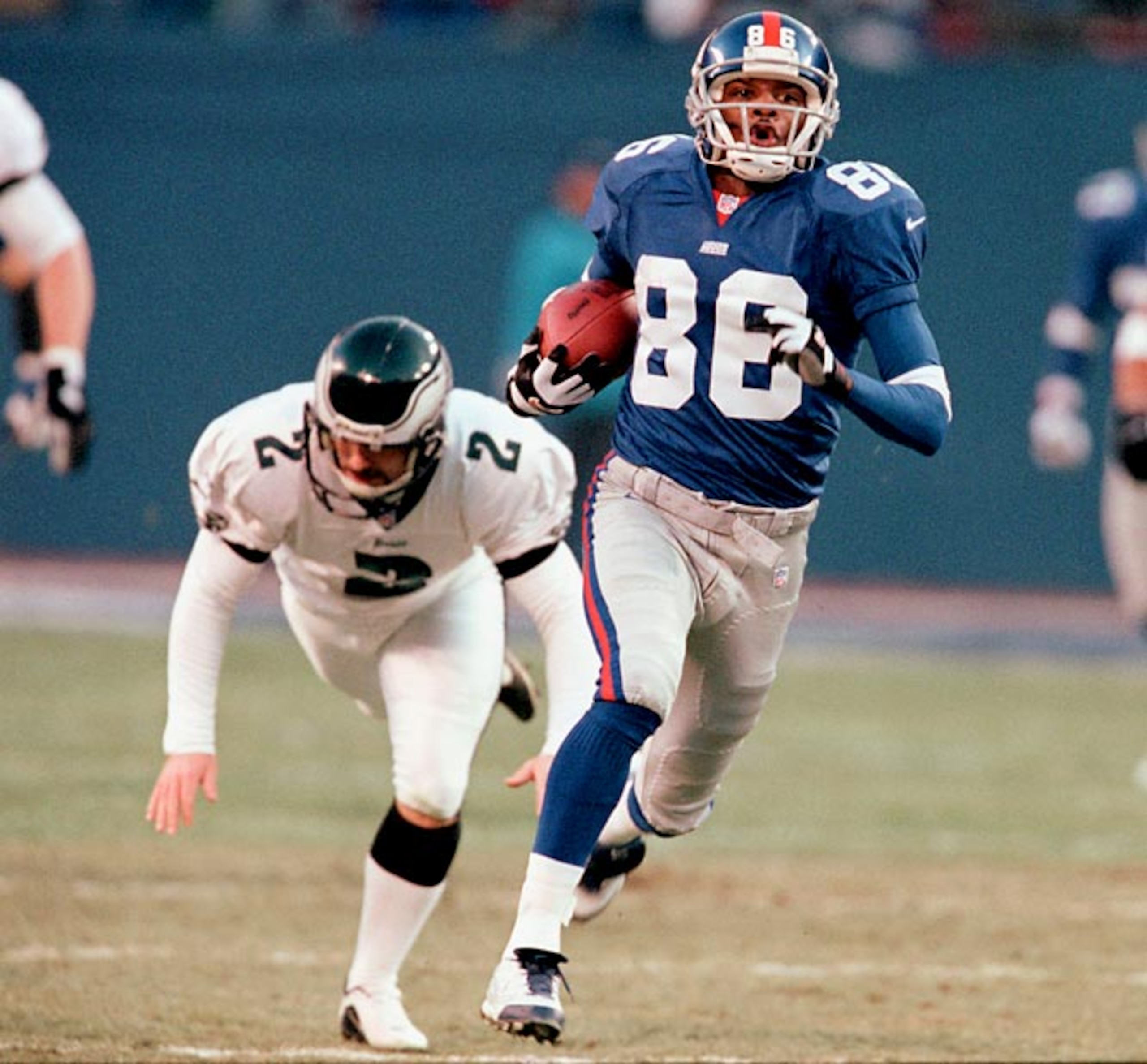 Ron Dixon burned the Eagles for a 97 yard kickoff return on the game's opening play, setting the tone for a Giants rout.