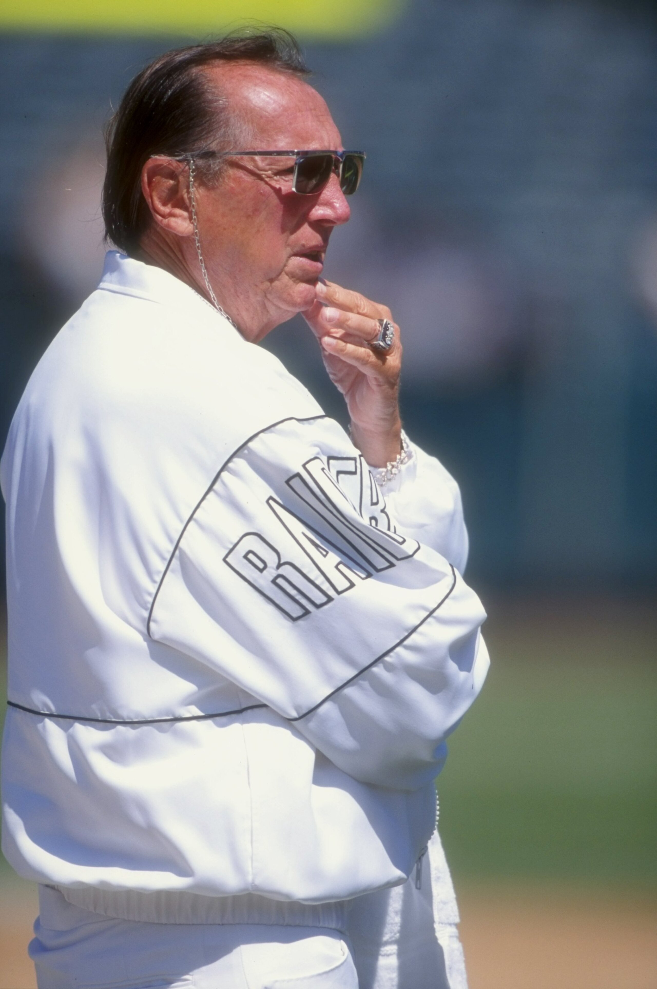 23 Aug 1998:  Owner Al Davis of the Oakland Raiders looks on during the game against the Arizona Cardinals at Oakland Colesium in Oakland, California. The Cardinals defeated the Raiders 21-14.