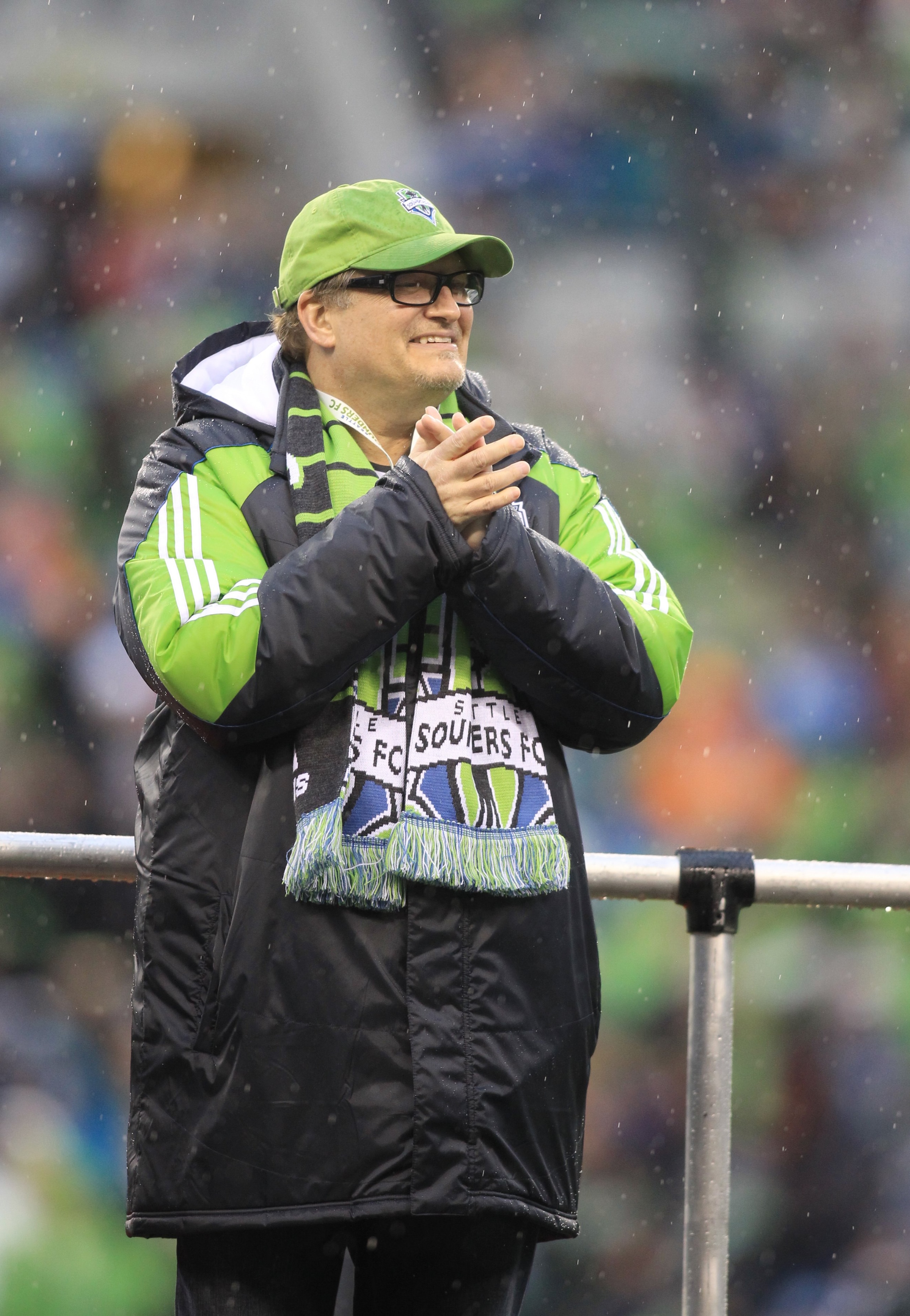 SEATTLE - MARCH 25:  Drew Carey at the  Seattle Sounders FC against the Philadelphia Union at Qwest Field on March 25, 2010 in Seattle, Washington. The Sounders defeated the Union 2-0.(Photo by Tom Hauck/Getty Images)