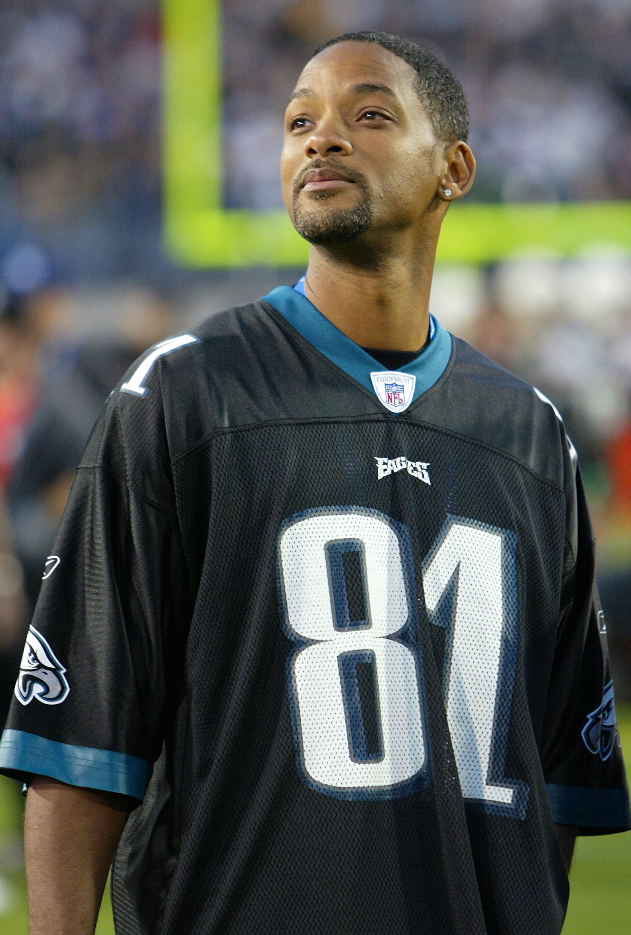 JACKSONVILLE, FLORIDA - FEBRUARY 06:  Actor Will Smith introduces Alcia Keys on the field before the start of Super Bowl XXXIX between the New England Patriots and the Philadelphia Eagles at Alltel Stadium on February 6, 2005 in Jacksonville, Florida.  (P