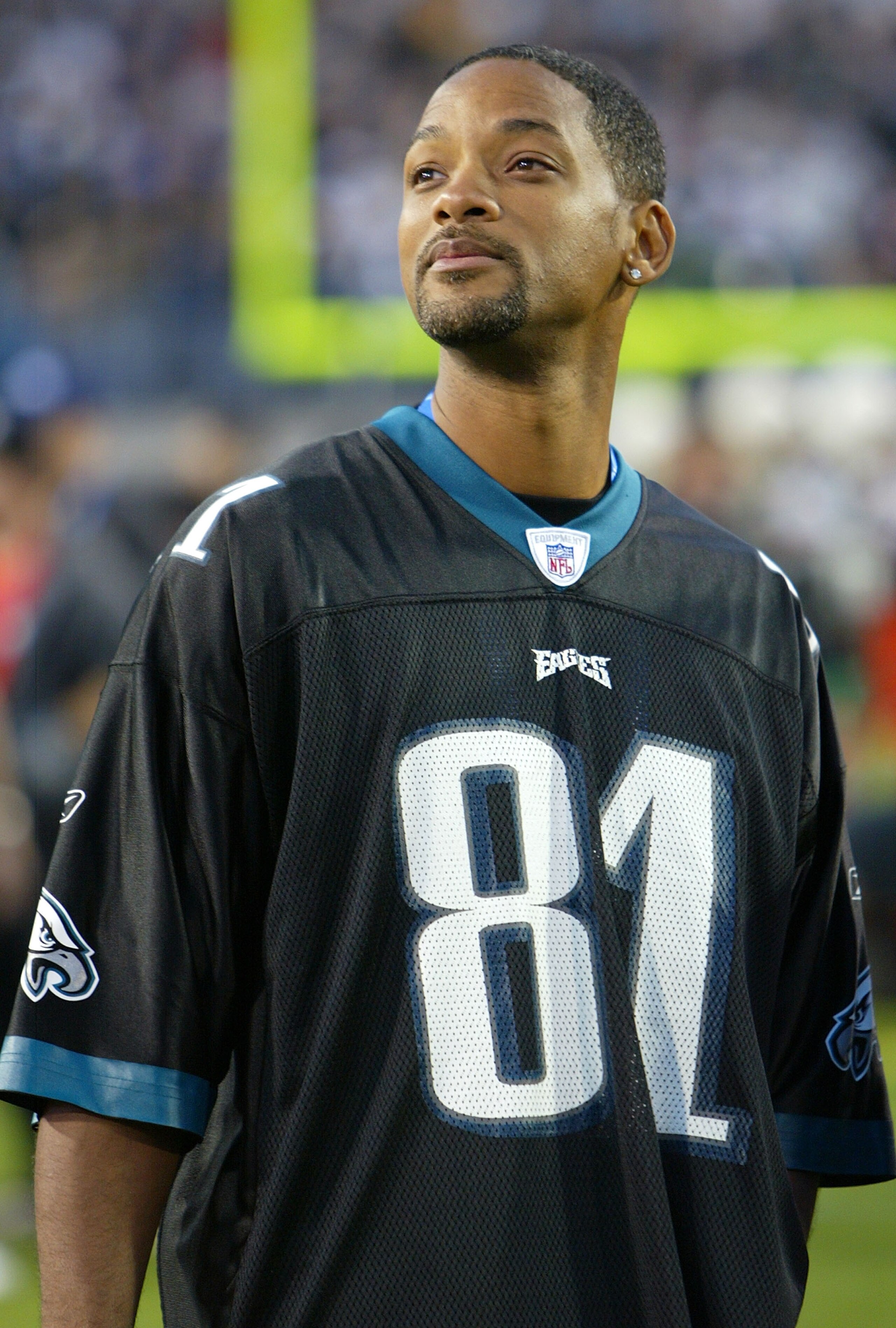JACKSONVILLE, FLORIDA - FEBRUARY 06:  Actor Will Smith introduces Alcia Keys on the field before the start of Super Bowl XXXIX between the New England Patriots and the Philadelphia Eagles at Alltel Stadium on February 6, 2005 in Jacksonville, Florida.  (P