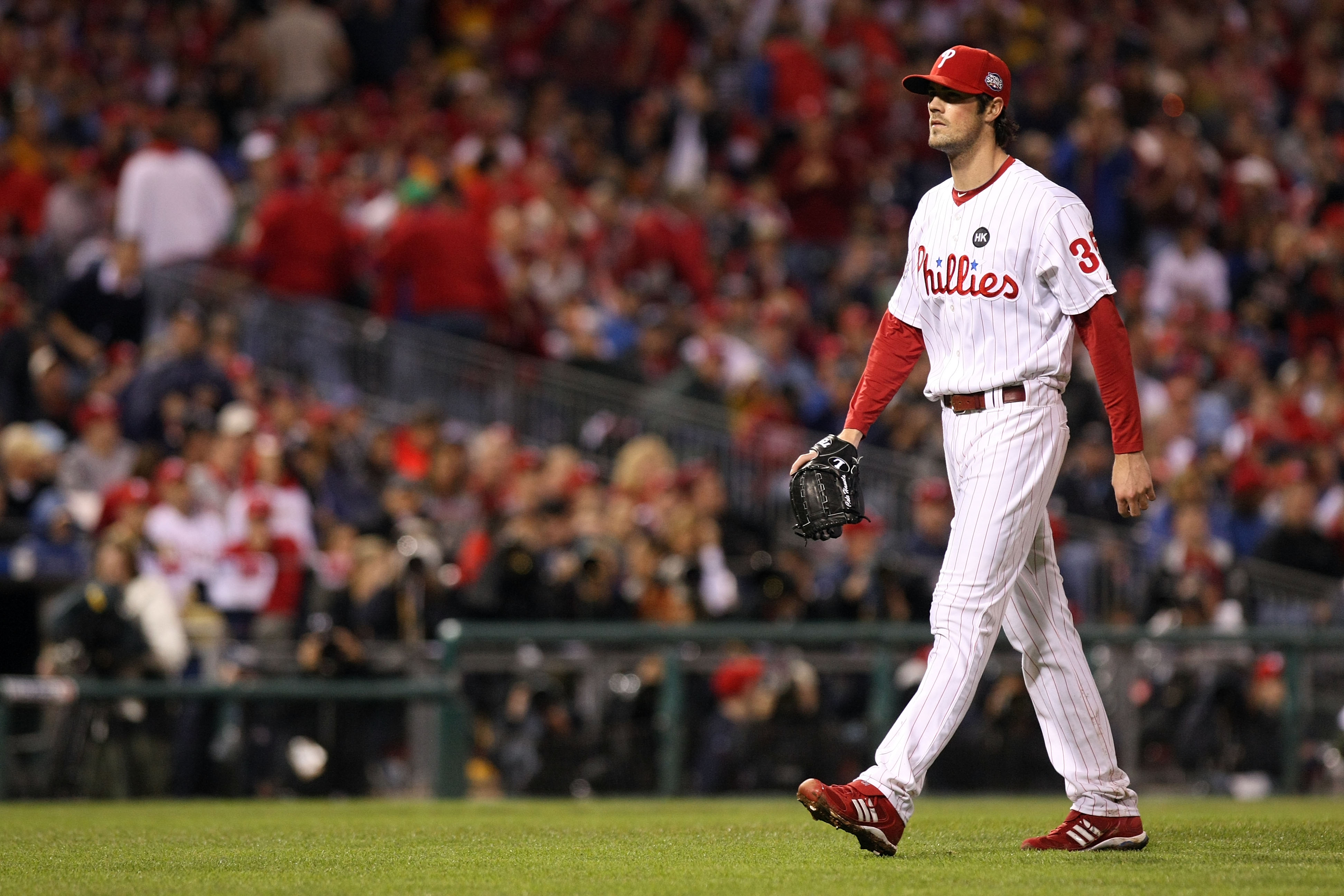 PHILADELPHIA - OCTOBER 31:  Starting pitcher Cole Hamels #35 of the Philadelphia Phillies walks off the field against the New York Yankees in Game Three of the 2009 MLB World Series at Citizens Bank Park on October 31, 2009 in Philadelphia, Pennsylvania.