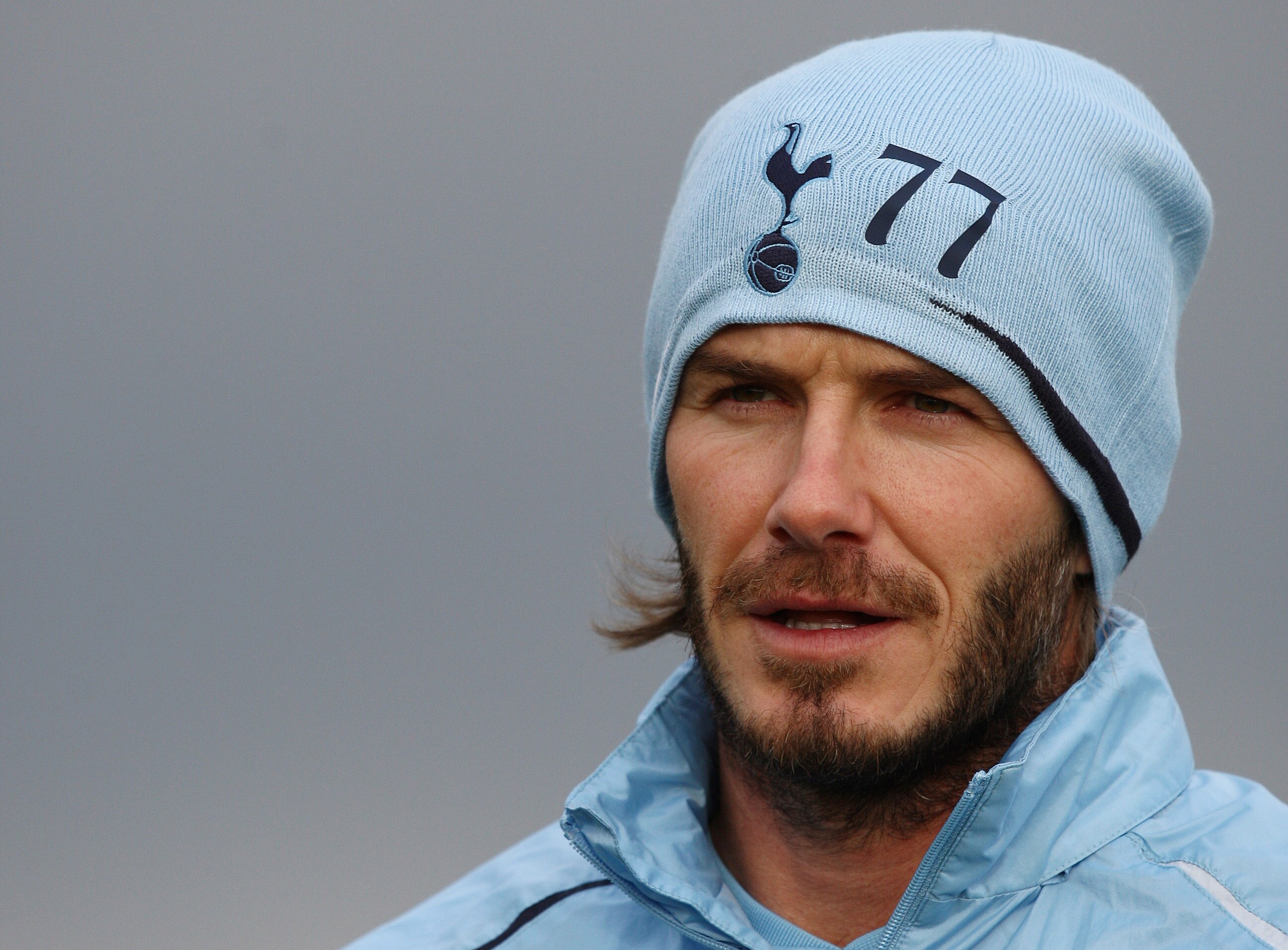 CHIGWELL, ENGLAND - JANUARY 11: David Beckham takes part in a Tottenham Hotspur training session at Tottenham Hotspur training ground on January 11, 2011 in Chigwell, England. (Photo by Paul Childs - Pool/Getty Images) CHIGWELL, ENGLAND - JANUARY 11: David Beckham takes part in a Tottenham Hotspur training session at Tottenham Hotspur training ground on January 11, 2011 in Chigwell, England. (Photo by Paul Childs - Pool/Getty Images)