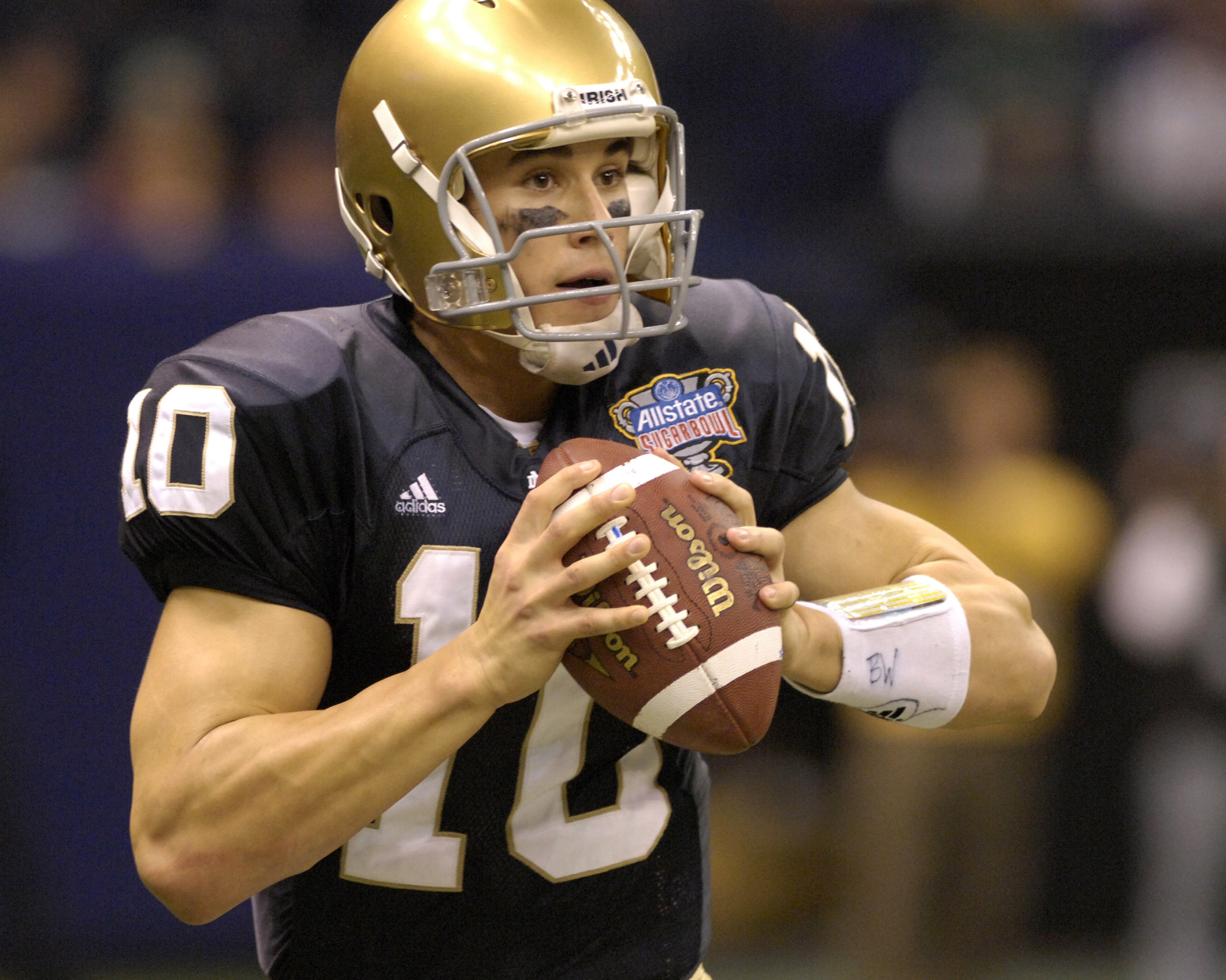 Notre Dame quarterback Brady Quinn against  LSU  in the Allstate Sugar Bowl at the Superdome in New Orleans, Louisiana on January 3, 2007.  LSU won 41 - 14. (Photo by A. Messerschmidt/Getty Images)
