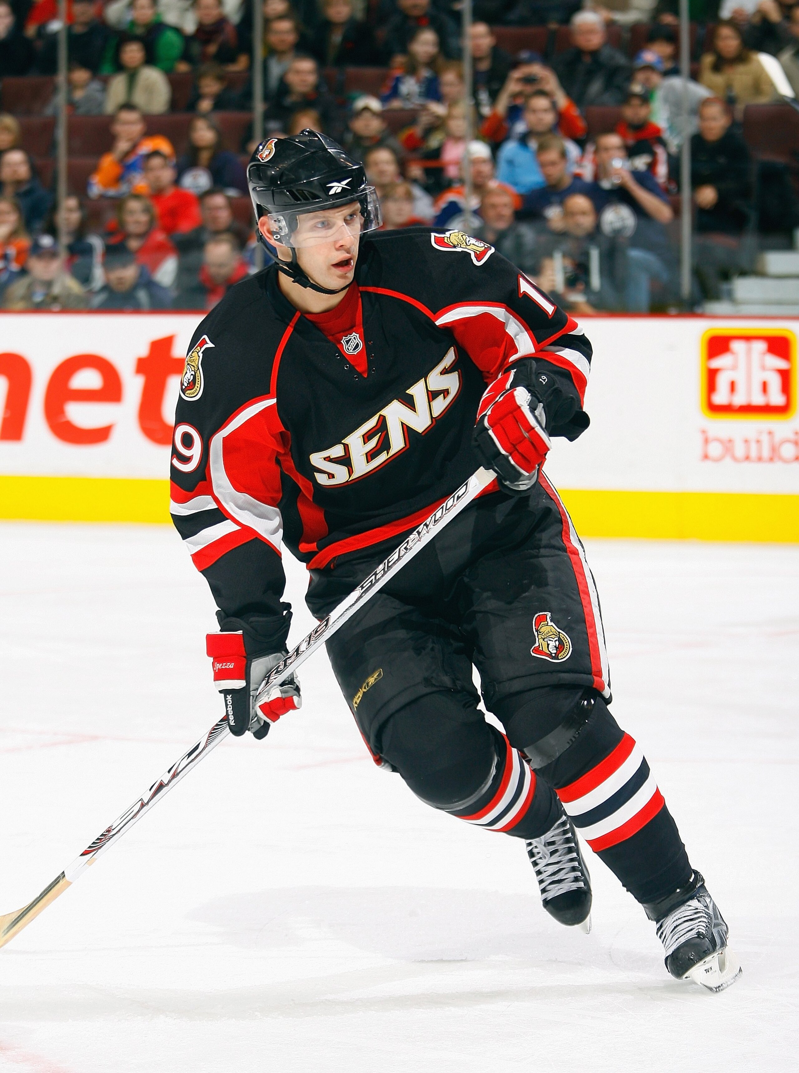 OTTAWA, ON - NOVEMBER 10:  Jason Spezza #19 of the Ottawa Senators skates against the Edmonton Oilers in a game at Scotiabank Place on November 10, 2009 in Ottawa, Ontario, Canada. The Ottawa Senators defeated the Edmonton Oilers 4-3 in overtime. (Photo b