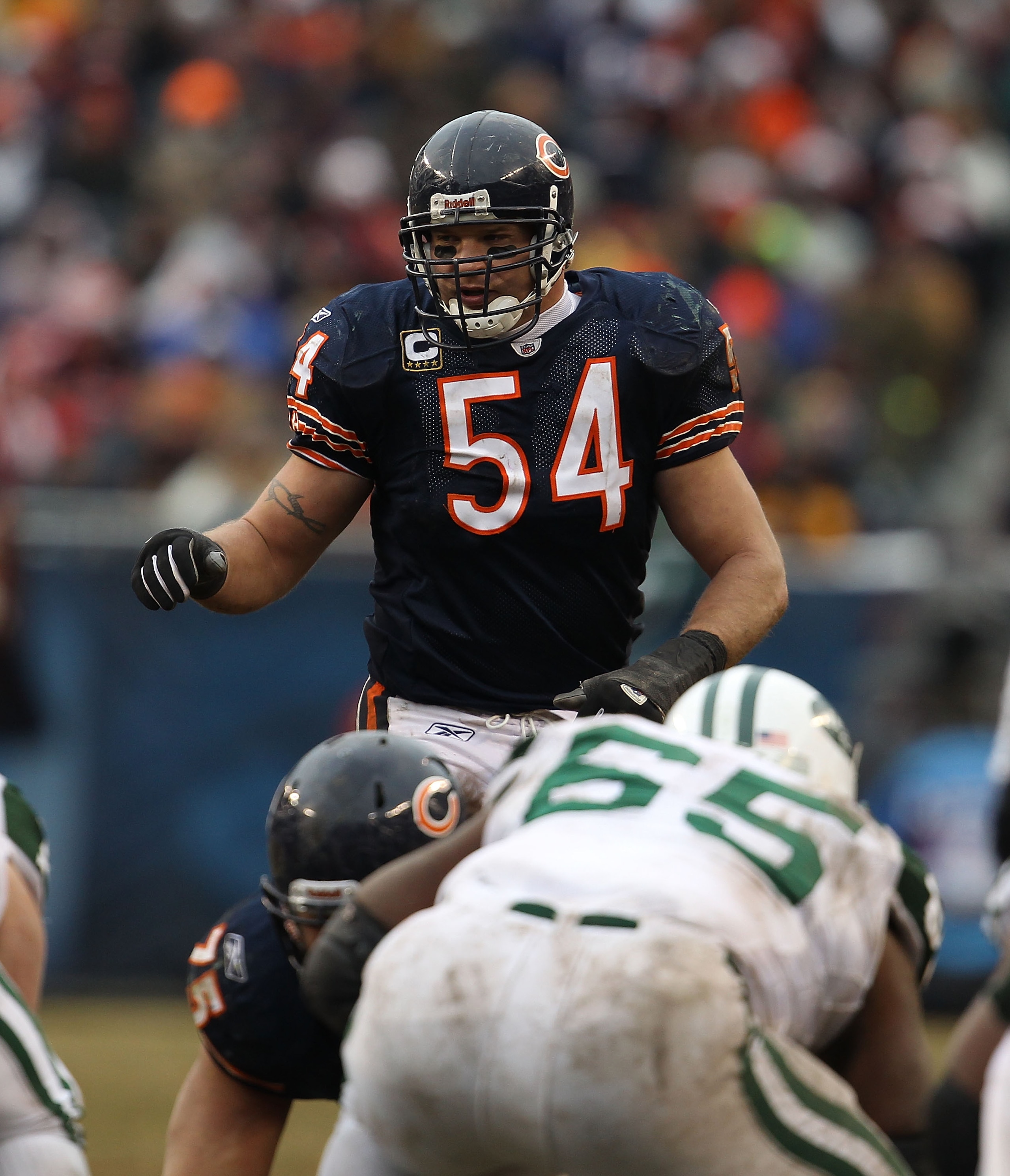 CHICAGO, IL - DECEMBER 26: Brian Urlacher #54 of the Chicago Bears awaits the start of play against the New York Jets at Soldier Field on December 26, 2010 in Chicago, Illinois. The Bears defeated the Jets 38-34. (Photo by Jonathan Daniel/Getty Images)