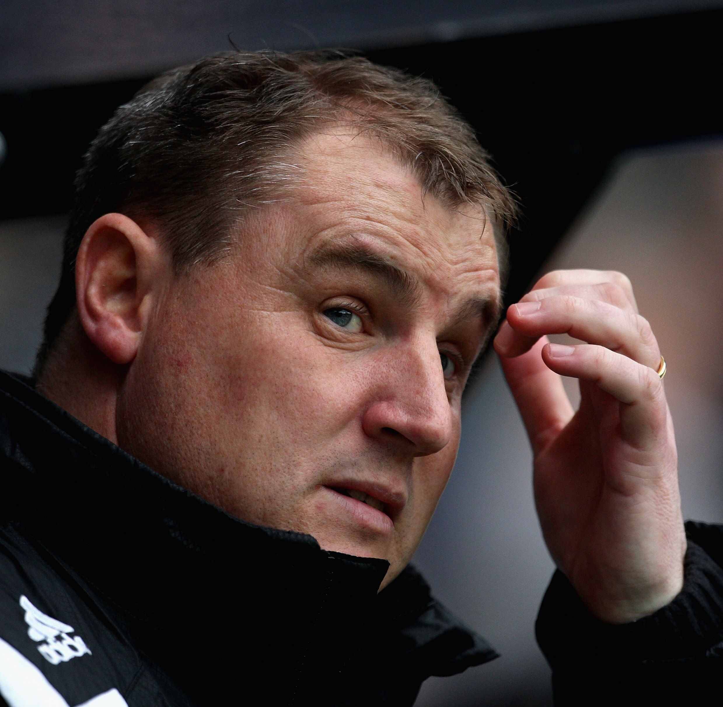DERBY, UNITED KINGDOM - MARCH 29:  Paul Jewell of Derby looks on during the Barclays Premier League match between Derby County and Fulham at Pride Park on March 29, 2008 in Derby, England.  (Photo by Laurence Griffiths/Getty Images)