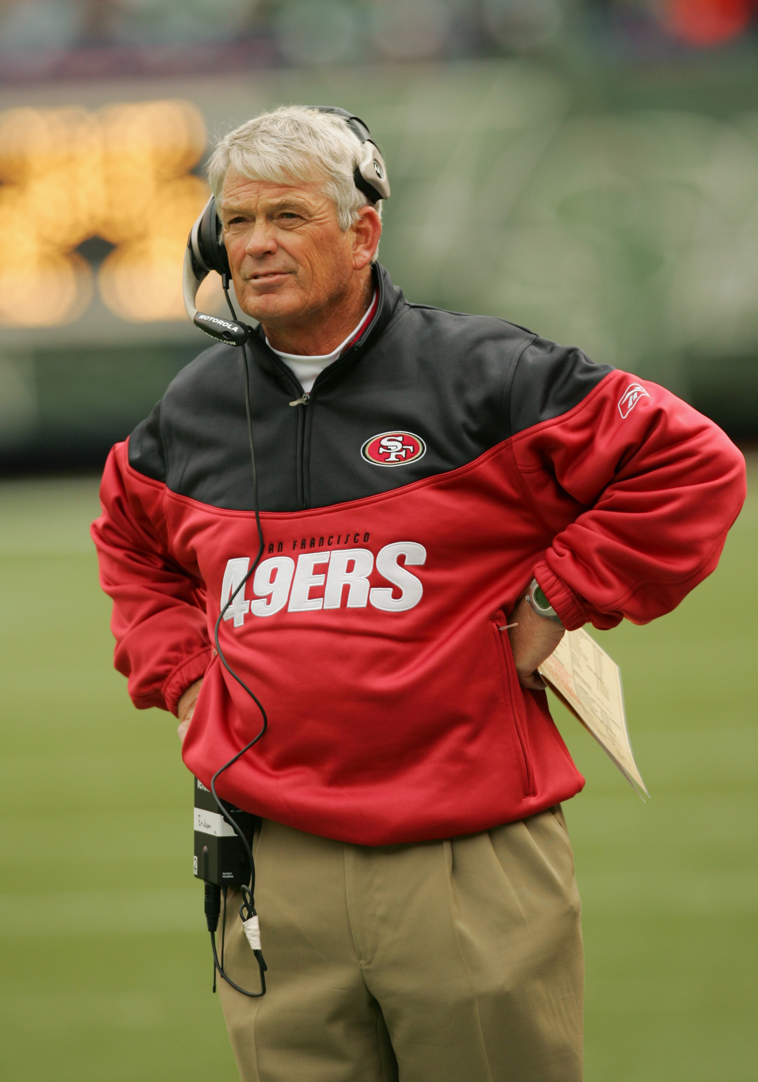 RUTHERFORD, NJ - OCTOBER 17:  Head coach Dennis Erickson of the San Francisco 49ers looks on during a game against the New York Jets at Giants Stadium on October 17, 2004 in East Rutherford, New Jersey.  The Jets defeated the 49ers 22-14.  (Photo by Chris