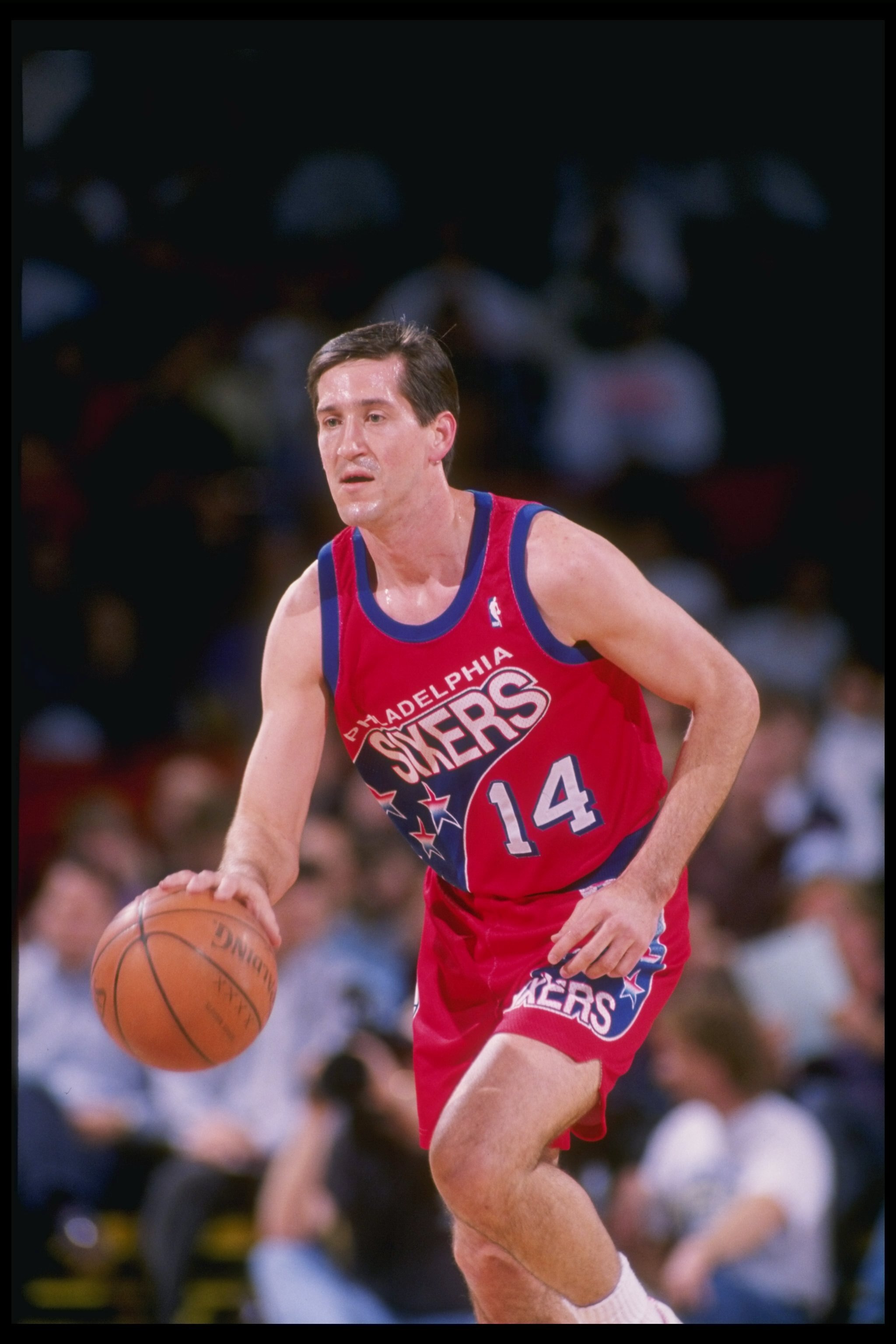 1992-1993:  Guard Jeff Hornacek of the Philadelphia 76ers drives the ball down the court during a game against the Denver Nuggets at the McNichols Sports Arena in Denver, Colorado. Mandatory Credit: Tim de Frisco  /Allsport