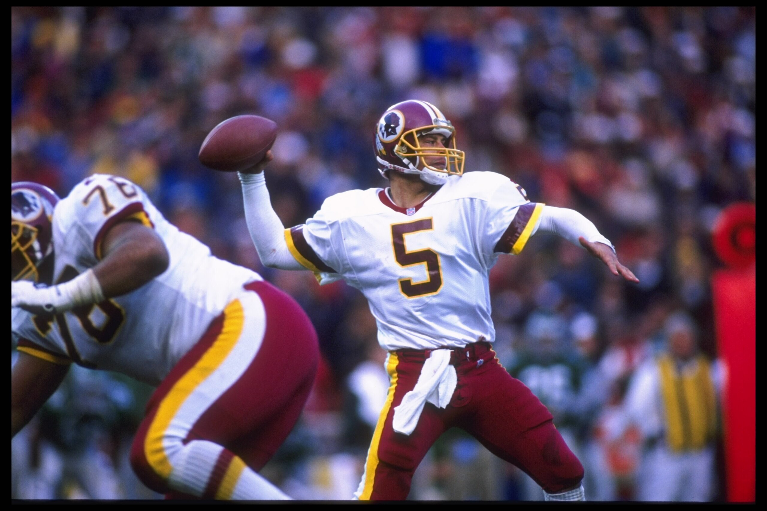 26 Nov 1995:  Quarterback Heath Shuler #5 of the Washington Redskins sets to throw during the NFC match up against the Philadelphia Eagles.  The Eagles defeated the Redskins 14-7 at RFK Stadium in Washington D.C.  Mandatory Credit:  Doug Pensinger/Allspor