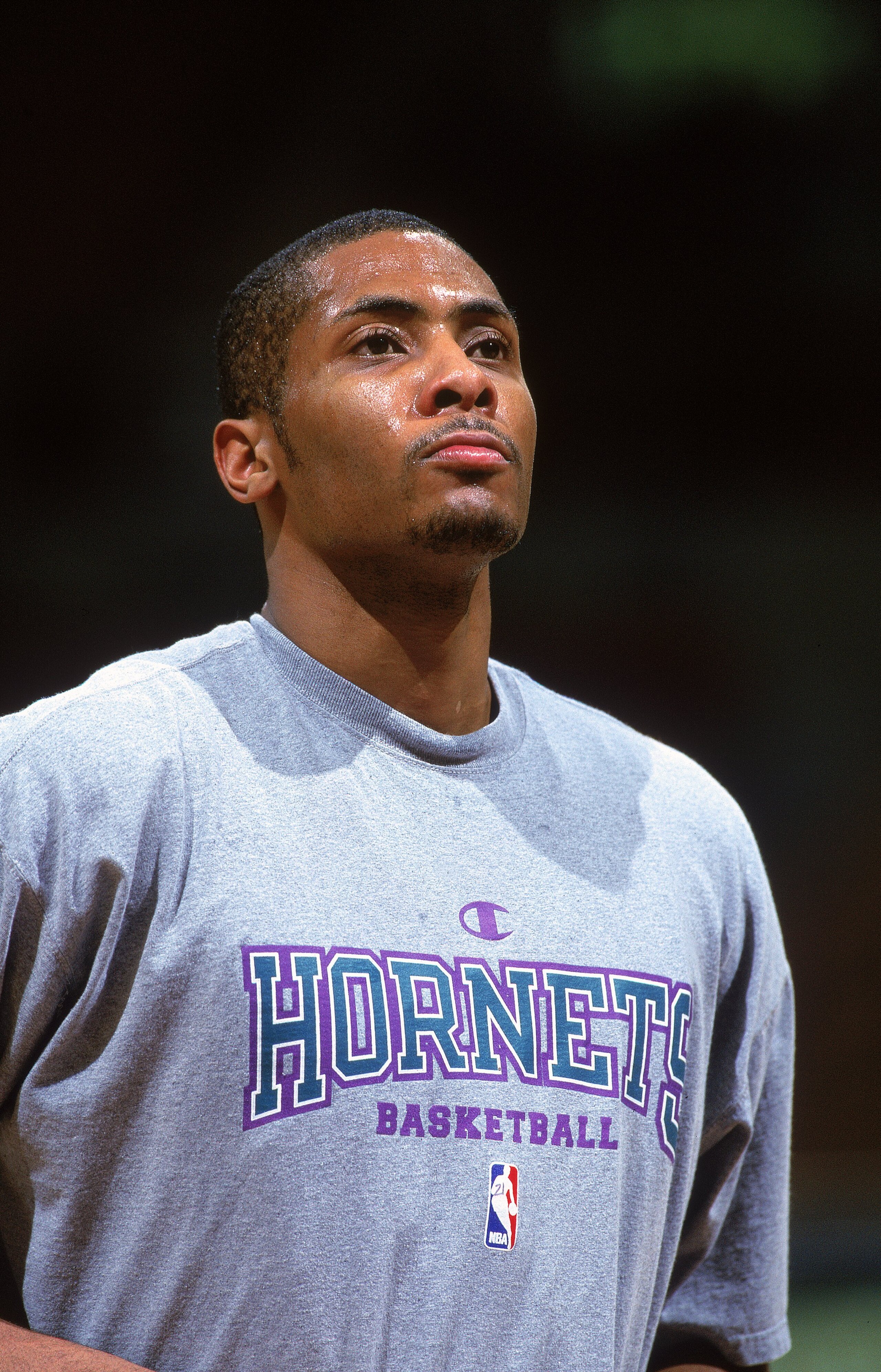 20 Nov 2000:  Jamal Magloire #21 of the Charlotte Hornets looks on during the game against the Toronto Raptors at the Air Canada Centre in Toronto, Ontario, Canada. The Hornets defeated the Raptors 100-64.    NOTE TO USER: It is expressly understood that