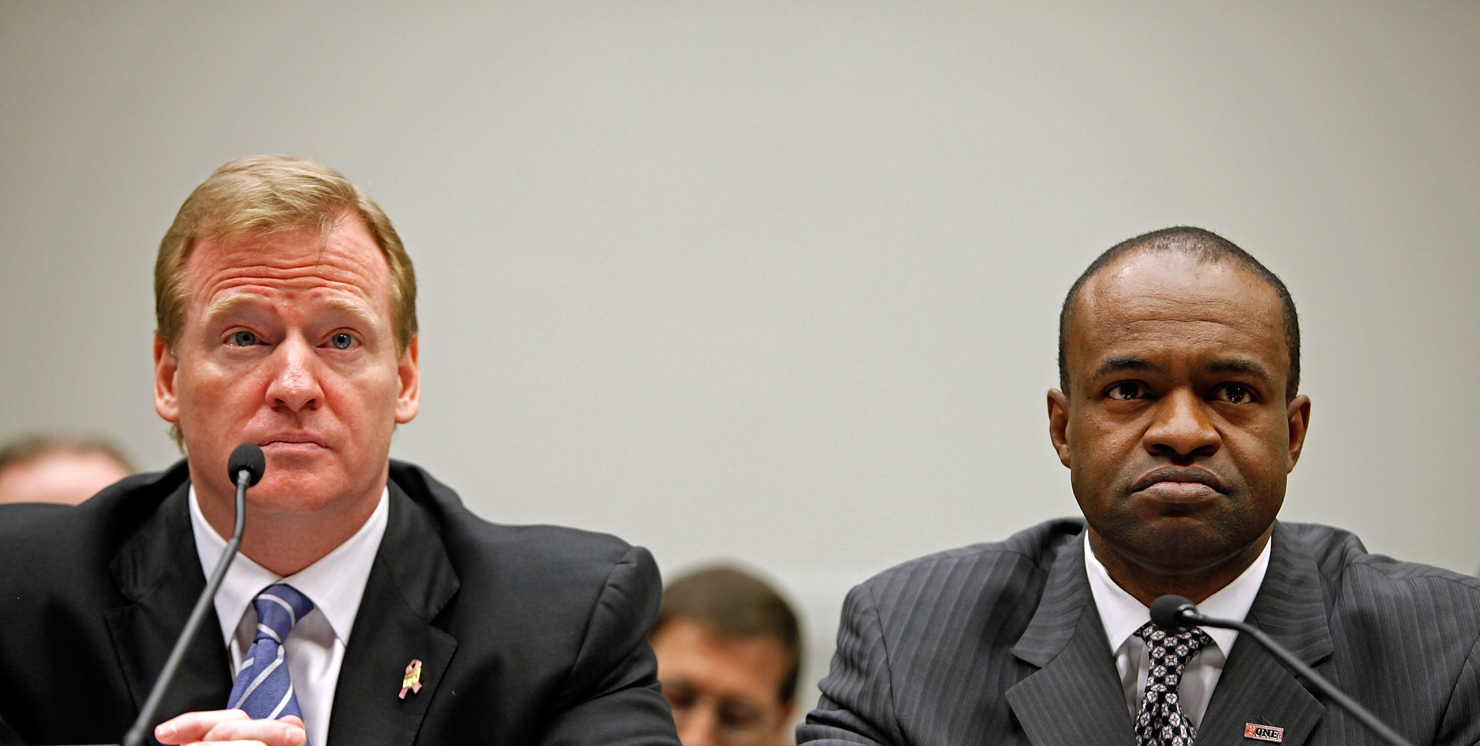 WASHINGTON - OCTOBER 28:  National Football League Commissioner Roger Goodell (L) and NFL Players Association Executive Director DeMaurice Smith testify before the House Judiciary Committee about football brain injuries on Captiol Hill October 28, 2009 in