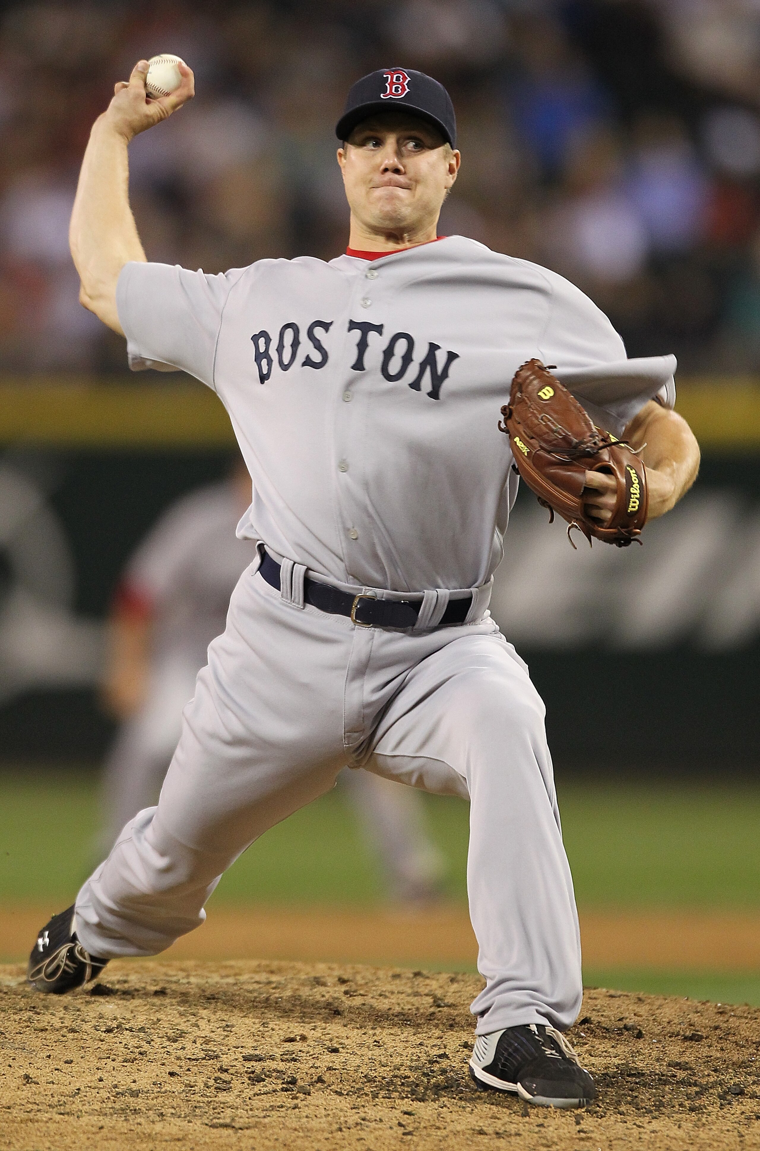 SEATTLE - JULY 23: Closing pitcher Jonathan Papelbon #58 of the Boston Red Sox pitches against the Seattle Mariners at Safeco Field on July 23, 2010 in Seattle, Washington. The Red Sox defeated the Mariners 2-1. (Photo by Otto Greule Jr/Getty Images) SEATTLE - JULY 23: Closing pitcher Jonathan Papelbon #58 of the Boston Red Sox pitches against the Seattle Mariners at Safeco Field on July 23, 2010 in Seattle, Washington. The Red Sox defeated the Mariners 2-1. (Photo by Otto Greule Jr/Getty Images)