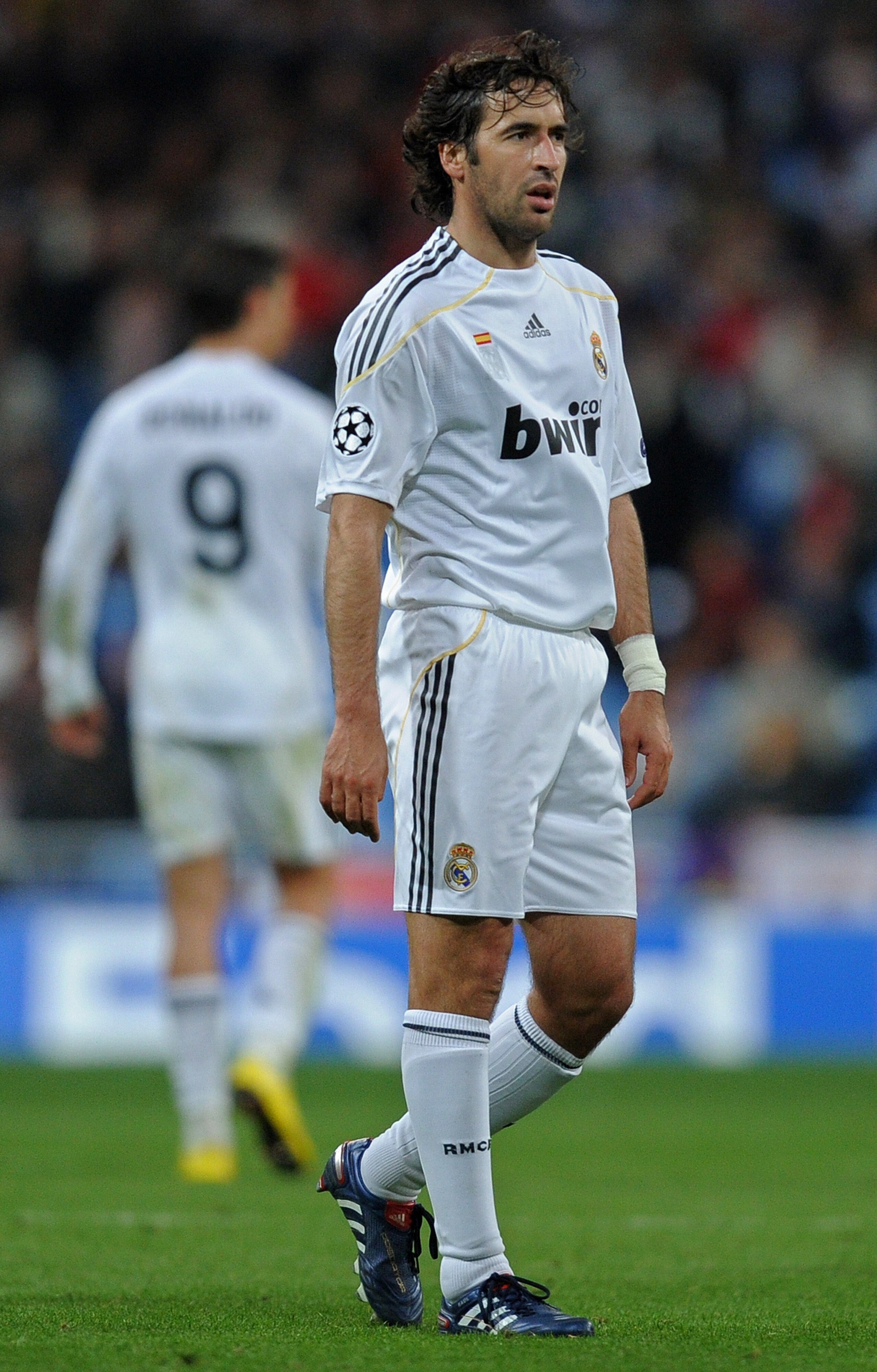 MADRID, SPAIN - MARCH 10: Captain Raul Gonzalez of Real Madrid looks on during the UEFA Champions League round of 16 second leg match between Real Madrid and Lyon at the Estadio Santiago Bernabeu on March 10, 2010 in Madrid, Spain. Real Madrid drew the m MADRID, SPAIN - MARCH 10: Captain Raul Gonzalez of Real Madrid looks on during the UEFA Champions League round of 16 second leg match between Real Madrid and Lyon at the Estadio Santiago Bernabeu on March 10, 2010 in Madrid, Spain. Real Madrid drew the m