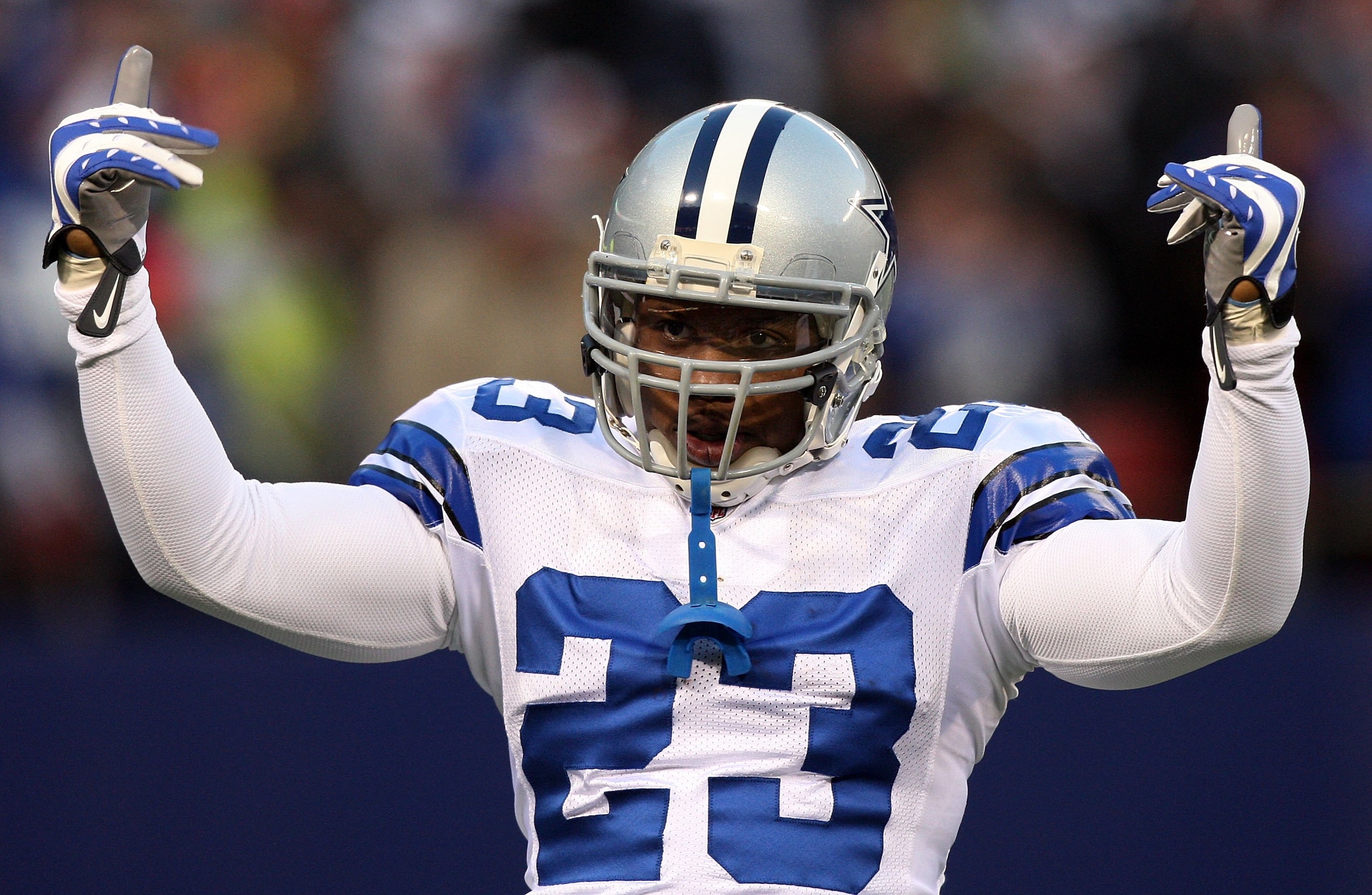 EAST RUTHERFORD, NJ - DECEMBER 06: Tashard Choice #23 of the Dallas Cowboys reacts against the New York Giants on December 6, 2009 at Giants Stadium in East Rutherford, New Jersey. The Giants defeated the Cowboys 31-24. (Photo by Jim McIsaac/Getty Image EAST RUTHERFORD, NJ - DECEMBER 06: Tashard Choice #23 of the Dallas Cowboys reacts against the New York Giants on December 6, 2009 at Giants Stadium in East Rutherford, New Jersey. The Giants defeated the Cowboys 31-24. (Photo by Jim McIsaac/Getty Image
