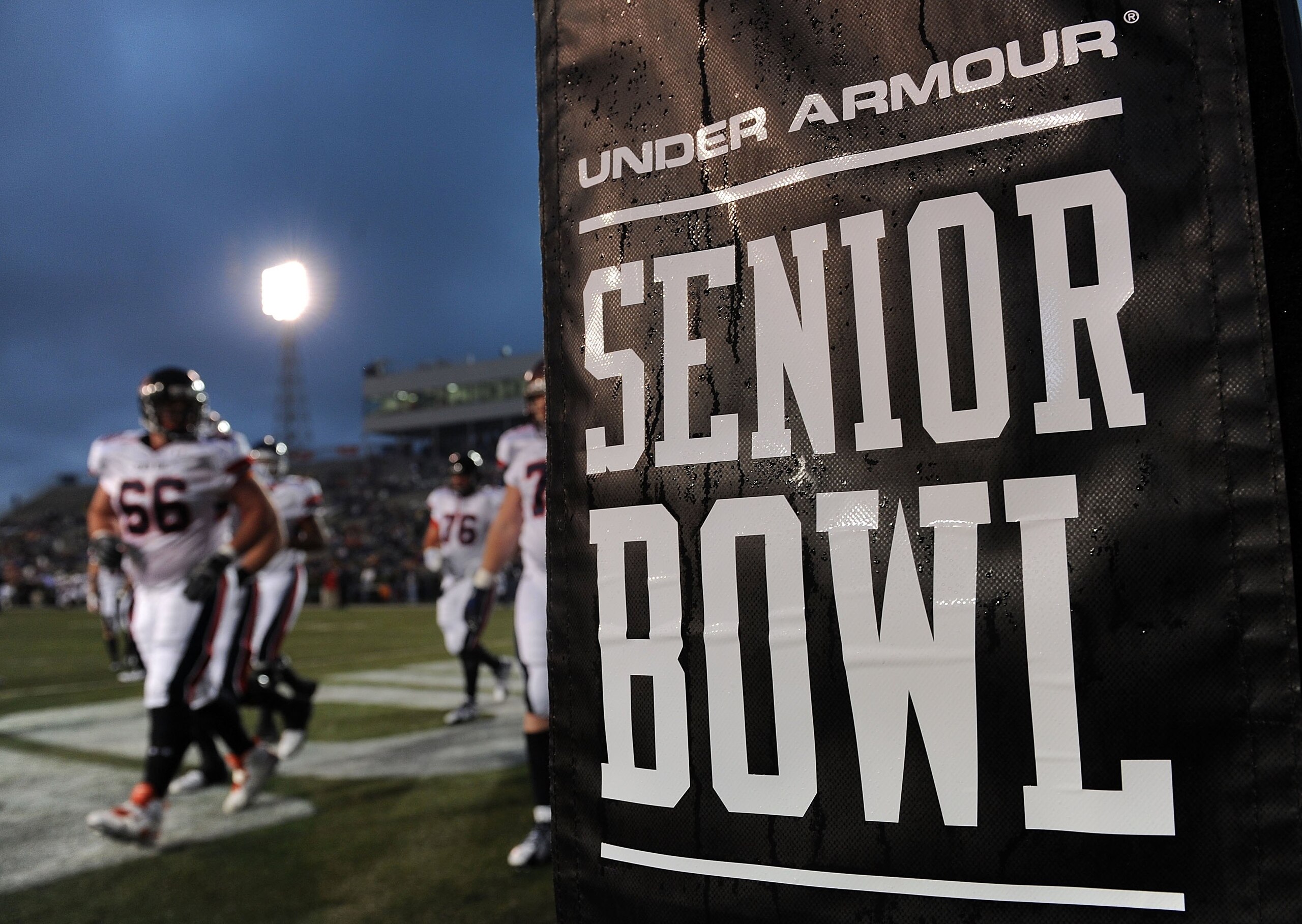 MOBILE, AL - JANUARY 24:  The North team takes the field during the Under Armour Senior Bowl on January 24, 2009 at Ladd-Peebles Stadium in Mobile, Alabama.  (Photo by Ronald Martinez/Getty Images for Under Armour)