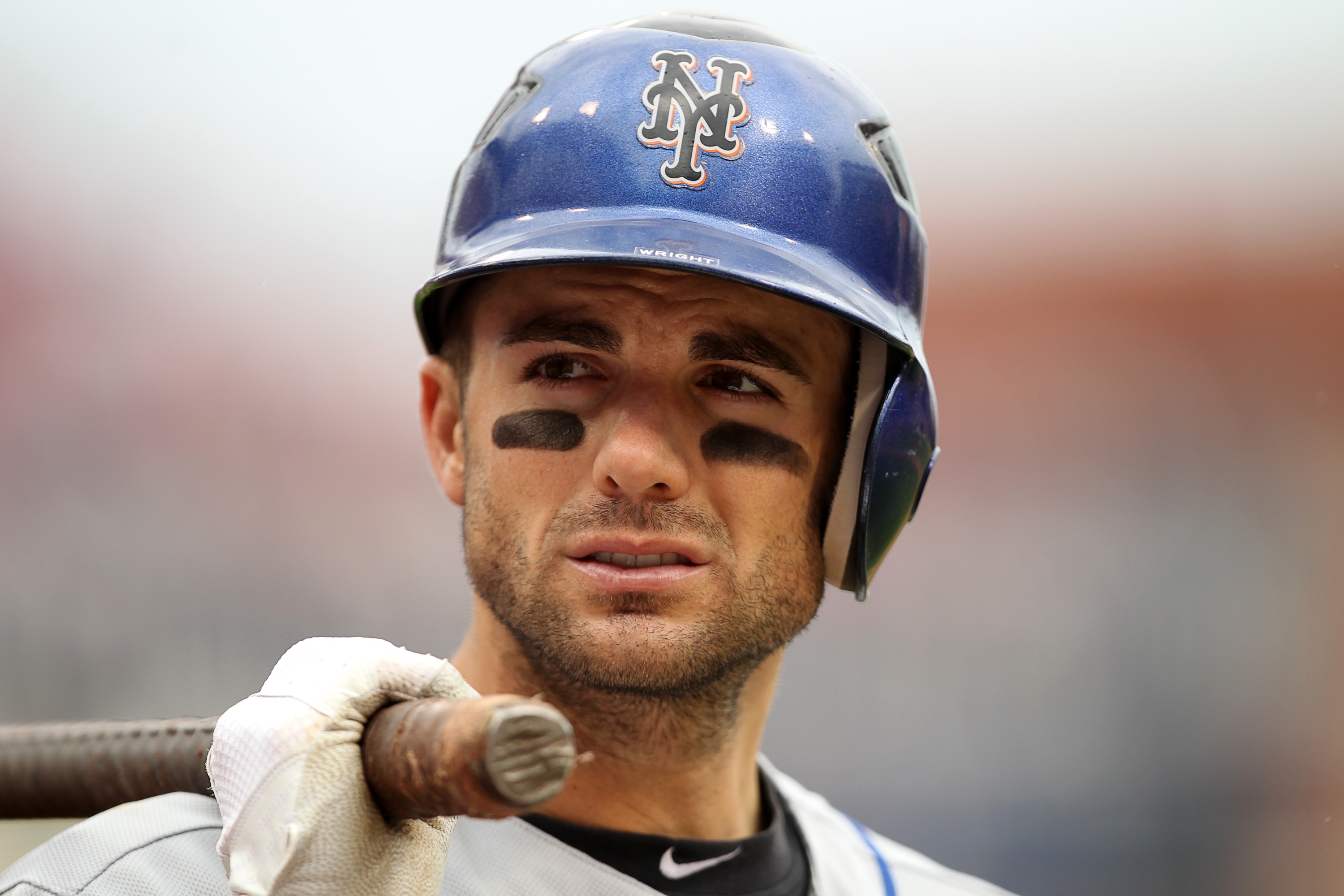 PHILADELPHIA - SEPTEMBER 26: Third baseman David Wright #5 of the New York Mets stands in the on deck circle during a game against the Philadelphia Phillies at Citizens Bank Park on September 26, 2010 in Philadelphia, Pennsylvania. The Mets won 7-3. (Phot