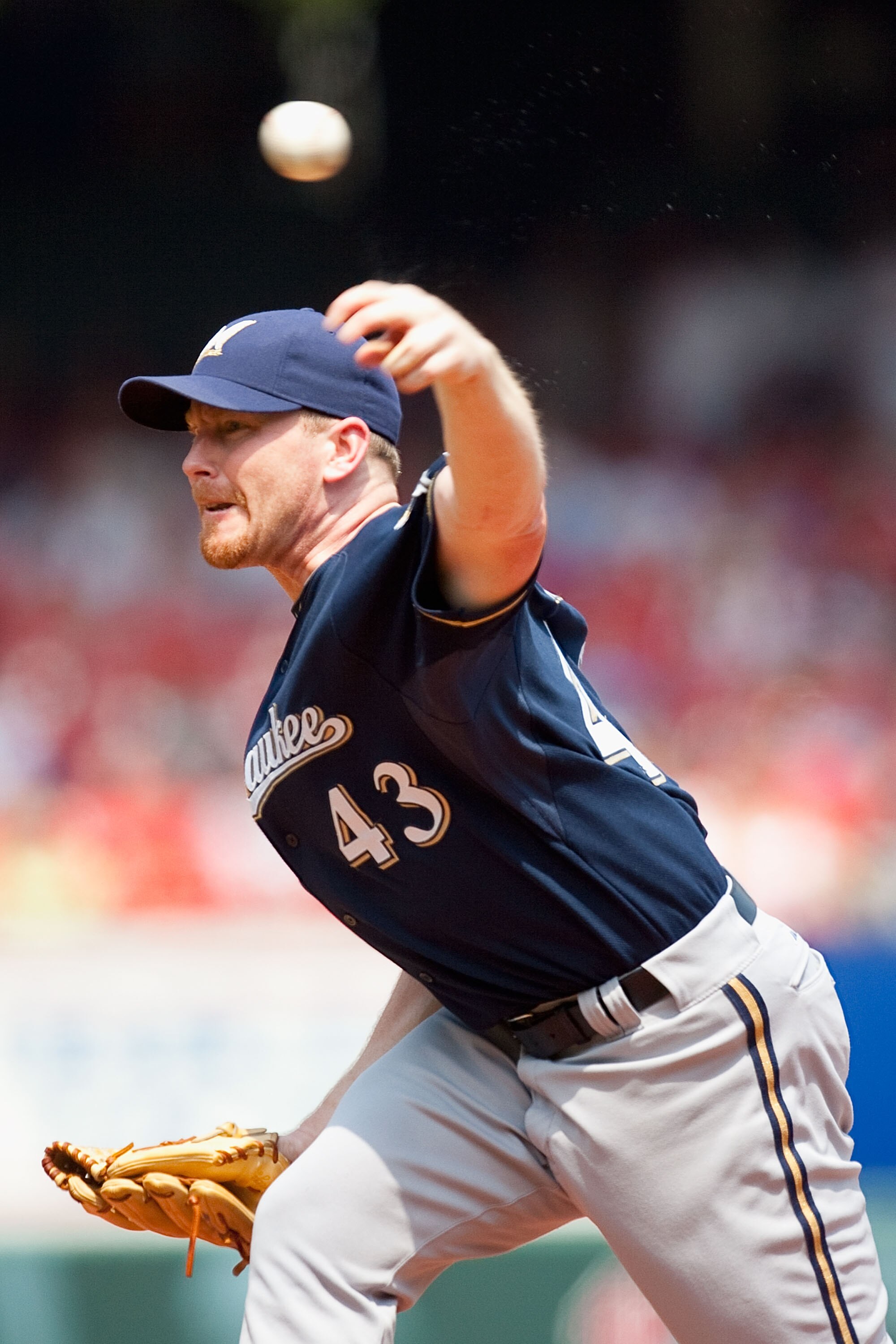 ST. LOUIS - AUGUST 18: Starting pitcher Randy Wolf #43 of the Milwaukee Brewers throws against the St. Louis Cardinals at Busch Stadium on August 18, 2010 in St. Louis, Missouri.  The Brewers beat the Cardinals 3-2.  (Photo by Dilip Vishwanat/Getty Images