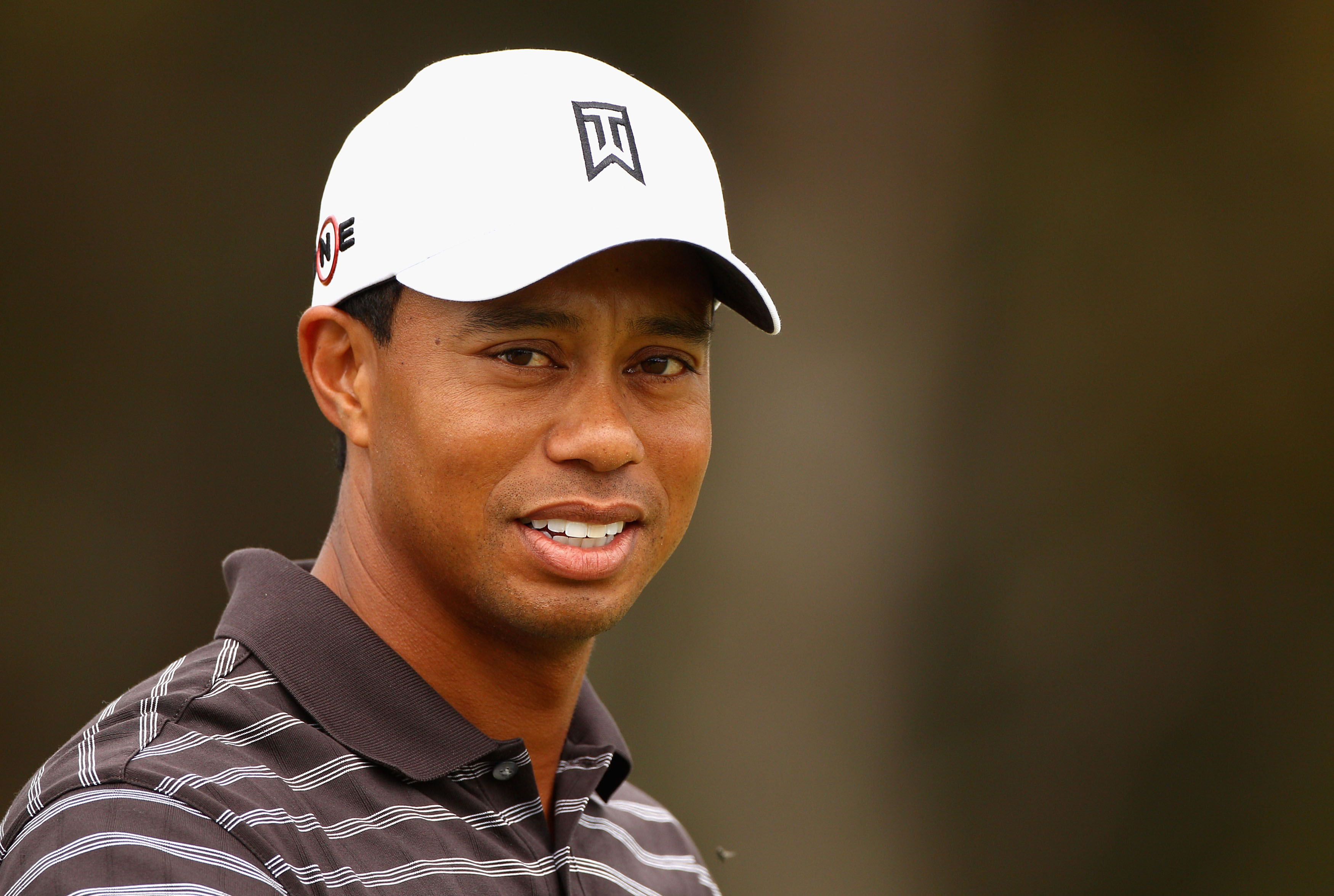 MELBOURNE, AUSTRALIA - NOVEMBER 10:  Tiger Woods of the USA looks on during the Pro-Am ahead of the Australian Masters at The Victoria Golf Club on November 10, 2010 in Melbourne, Australia.  (Photo by Ryan Pierse/Getty Images)