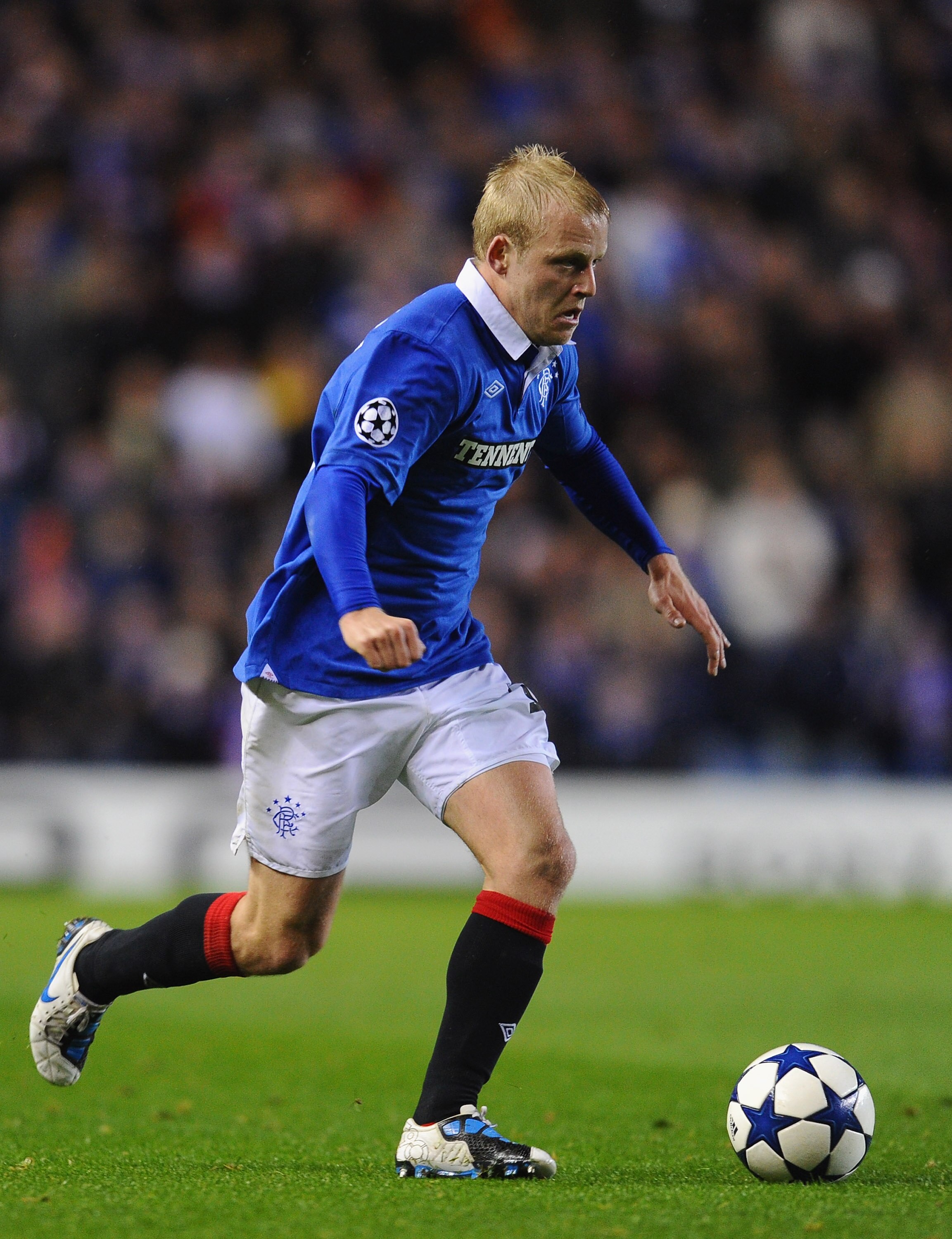 GLASGOW, SCOTLAND - OCTOBER 20:  Steven Naismith of Rangers in action during the UEFA Champions League Group C match between Glasgow Rangers FC and Valencia at Ibrox Stadium on October 20, 2010 in Glasgow, Scotland.  (Photo by Mike Hewitt/Getty Images)