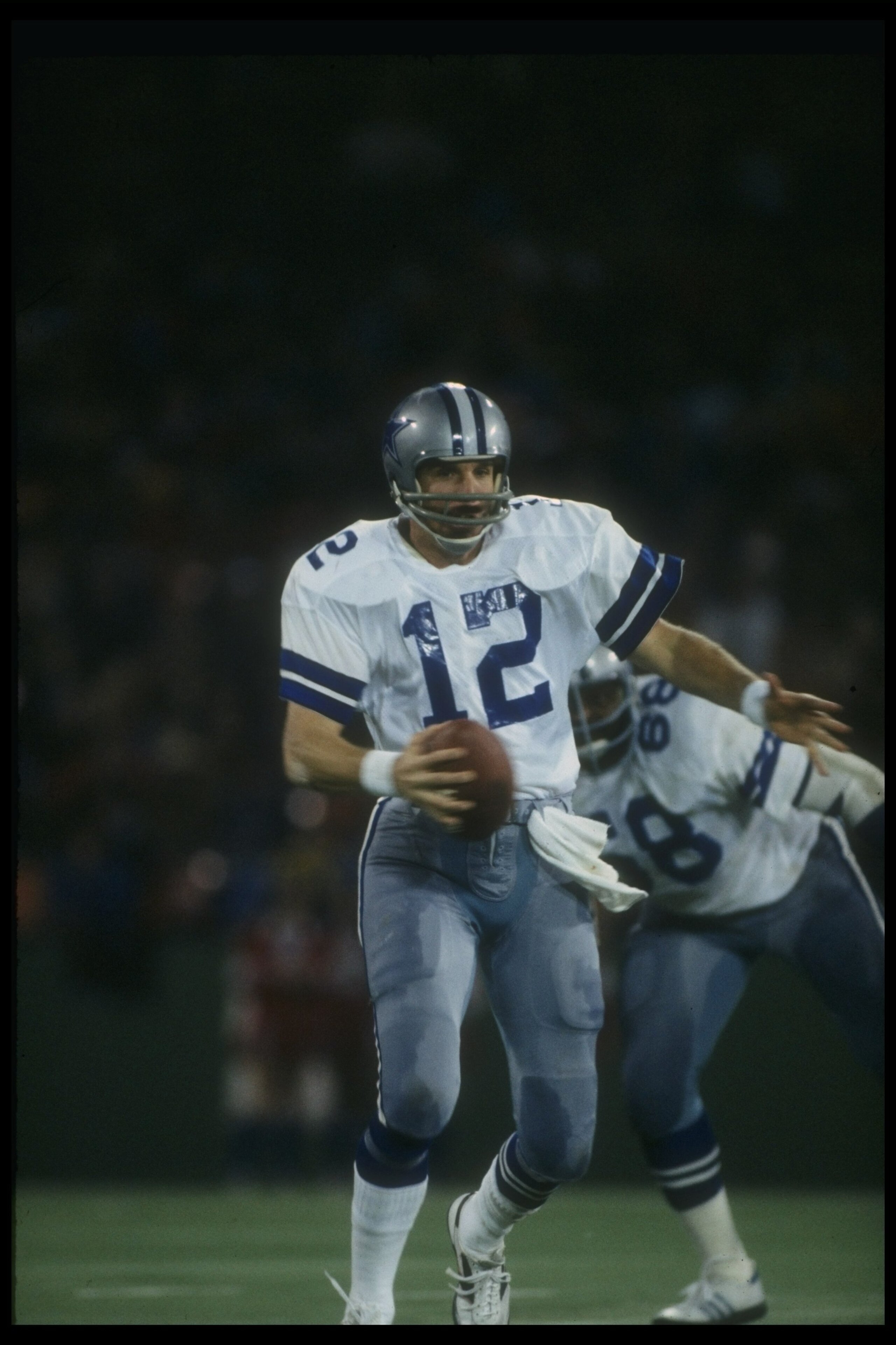 1978: Quarterback Roger Staubach of the Dallas Cowboys looks to pass the ball during a game. Mandatory Credit: Allsport /Allsport 1978: Quarterback Roger Staubach of the Dallas Cowboys looks to pass the ball during a game. Mandatory Credit: Allsport /Allsport