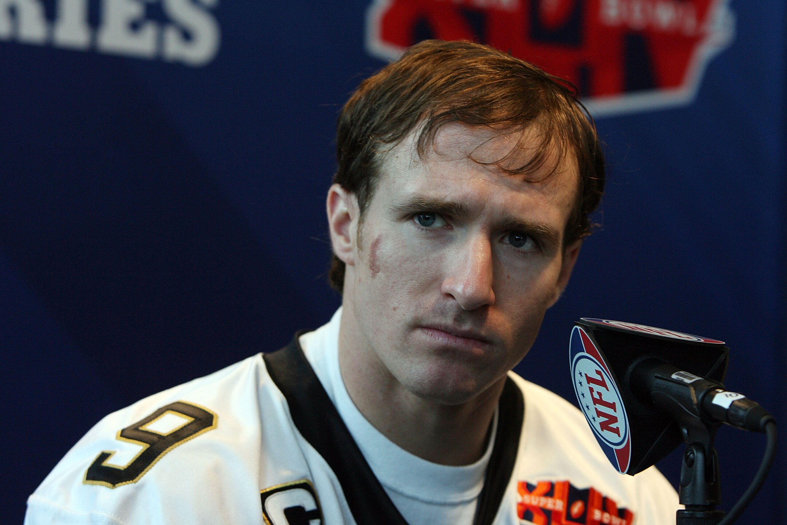 MIAMI GARDENS, FL - FEBRUARY 02:  Drew Brees #9 of the New Orleans Saints speaks to members of the media during Super Bowl XLIV Media Day at Sun Life Stadium on February 2, 2010 in Miami Gardens, Florida.  (Photo by Doug Benc/Getty Images)
