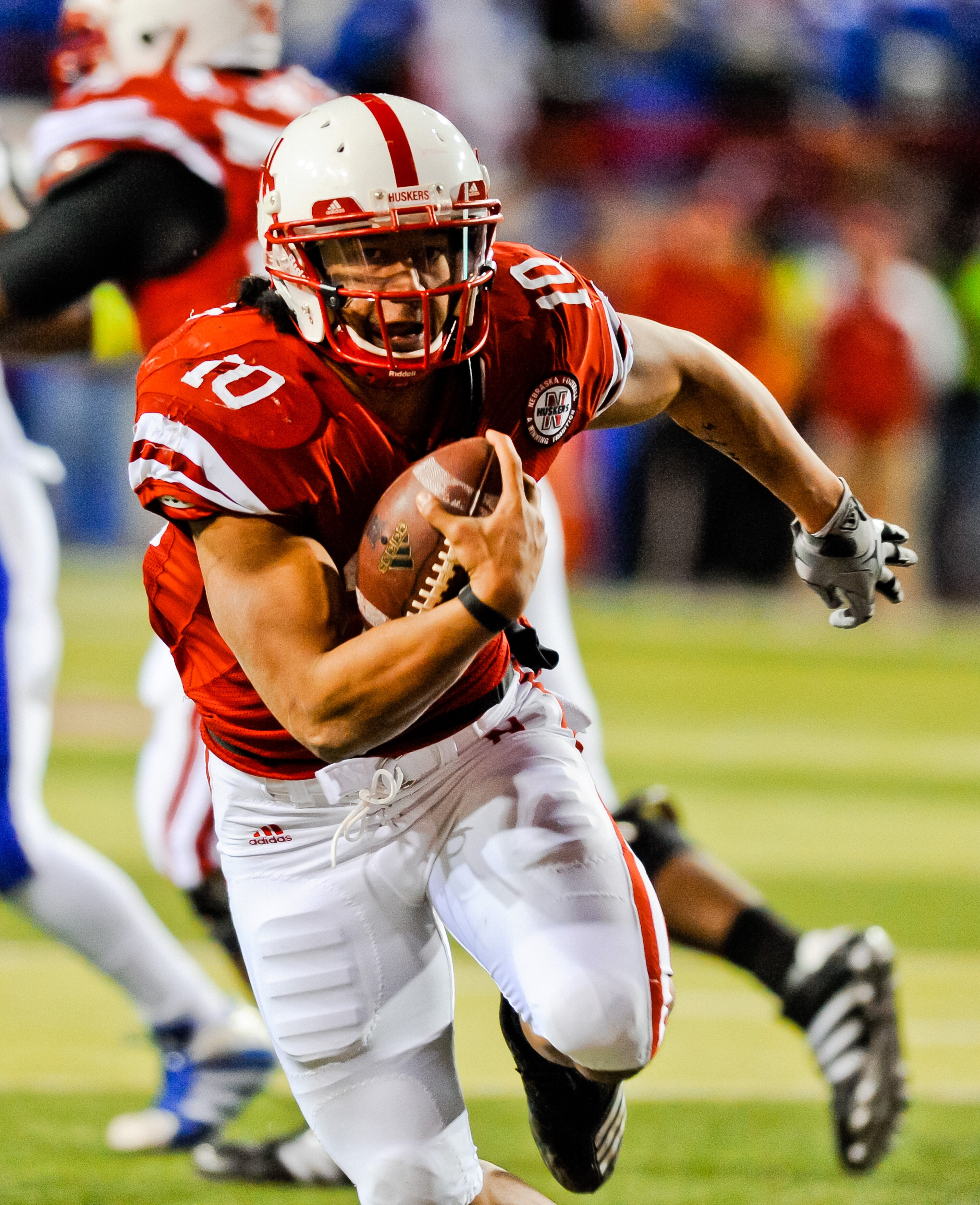 LINCOLN, NE - NOVEMBER 13: Roy Helu Jr. #10 of the Nebraska Cornhuskers runs for the endzone the Kansas Jayhawks during their game at Memorial Stadium on November 13, 2010 in Lincoln, Nebraska. Nebraska Defeated Kansas 20-3. (Photo by Eric Francis/Getty I