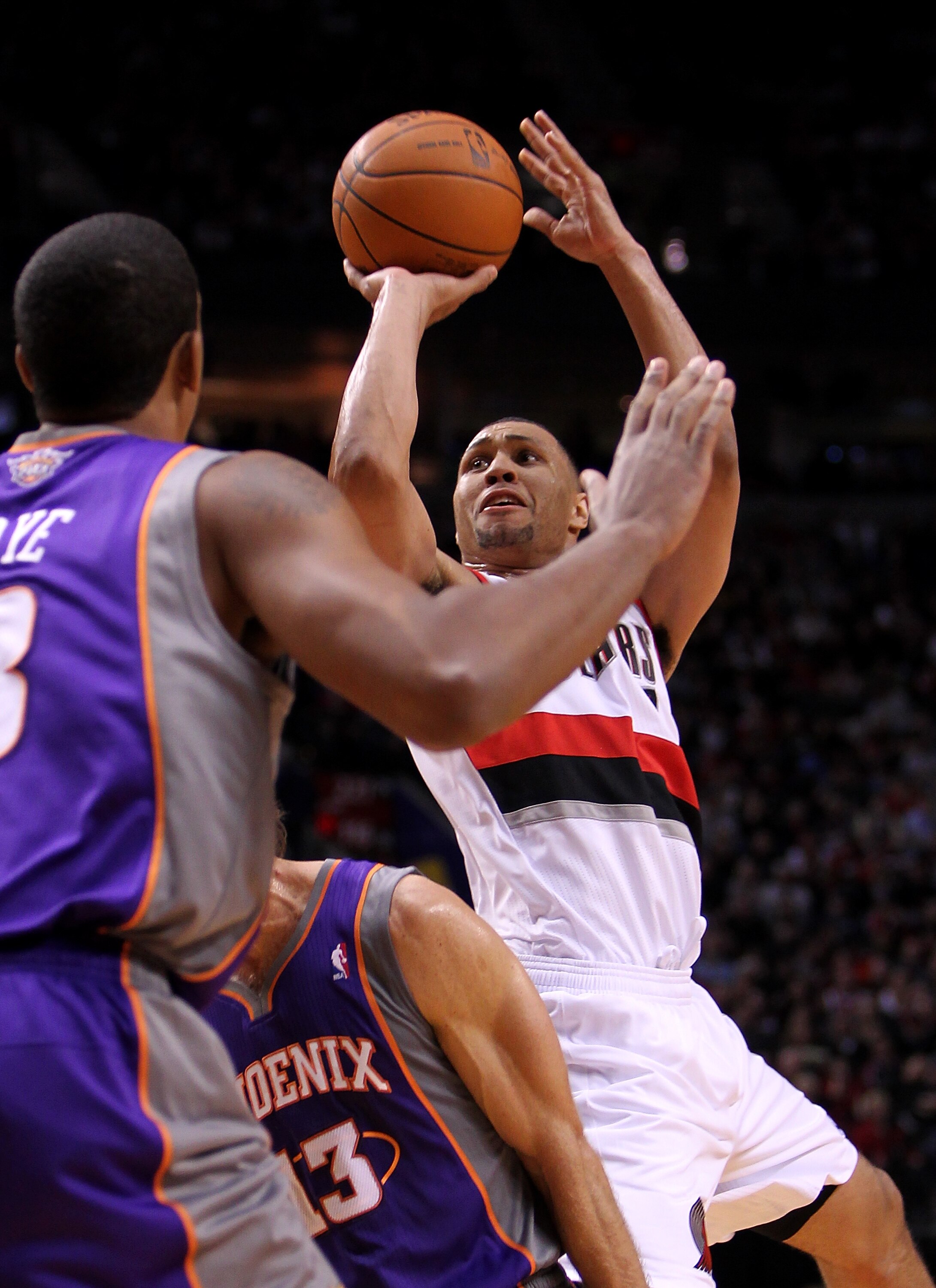PORTLAND, OR - OCTOBER 26:  Brandon Roy #7 of the Portland Trail Blazers shoots the ball agianst the Phoeninx Suns on October 26, 2010 at the Rose Garden in Portland, Oregon.  NOTE TO USER: User expressly acknowledges and agrees that, by downloading and o
