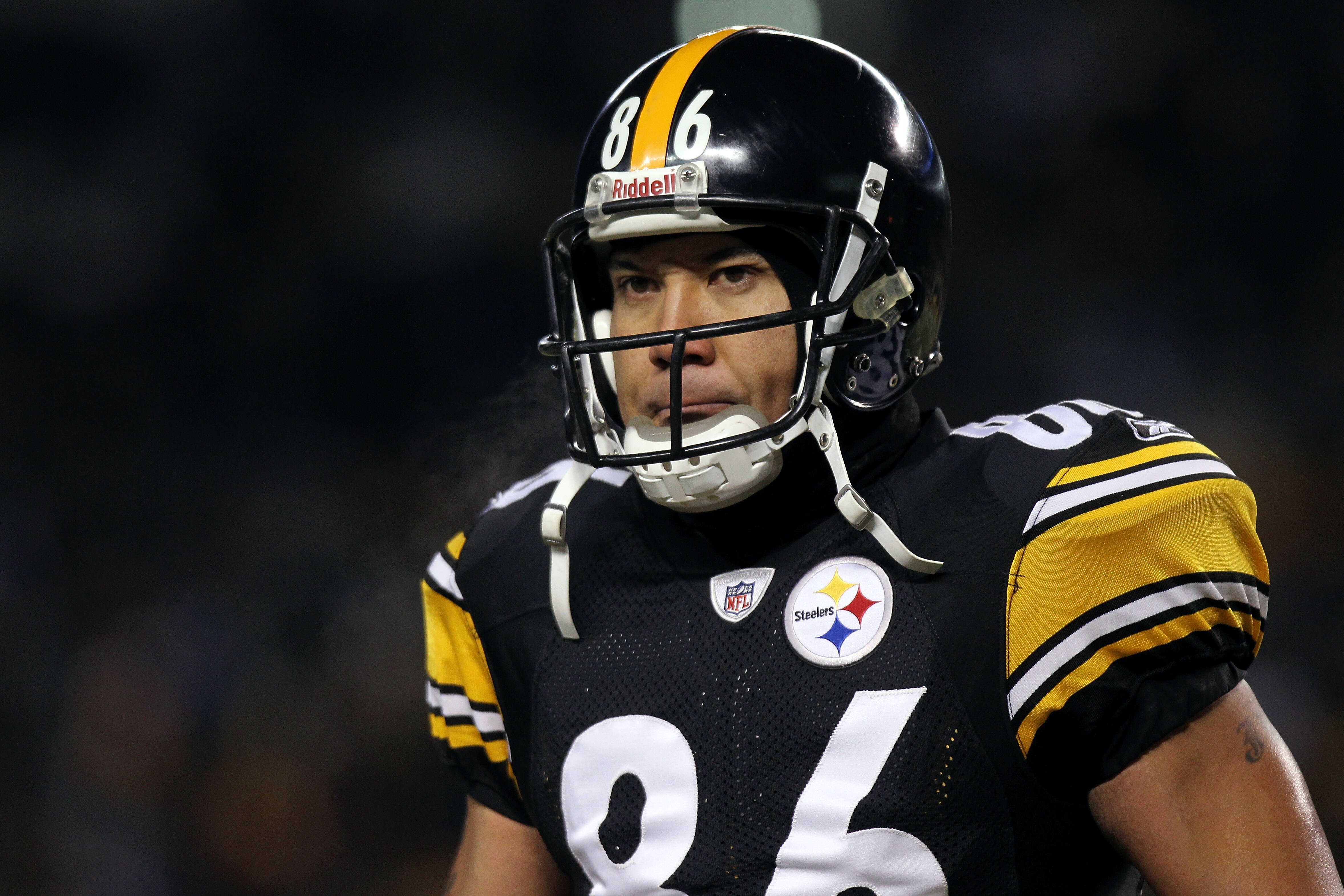 PITTSBURGH, PA - JANUARY 23:  Hines Ward #86 of the Pittsburgh Steelers warms up prior to their 2011 AFC Championship game against the New York Jets at Heinz Field on January 23, 2011 in Pittsburgh, Pennsylvania.  (Photo by Nick Laham/Getty Images)