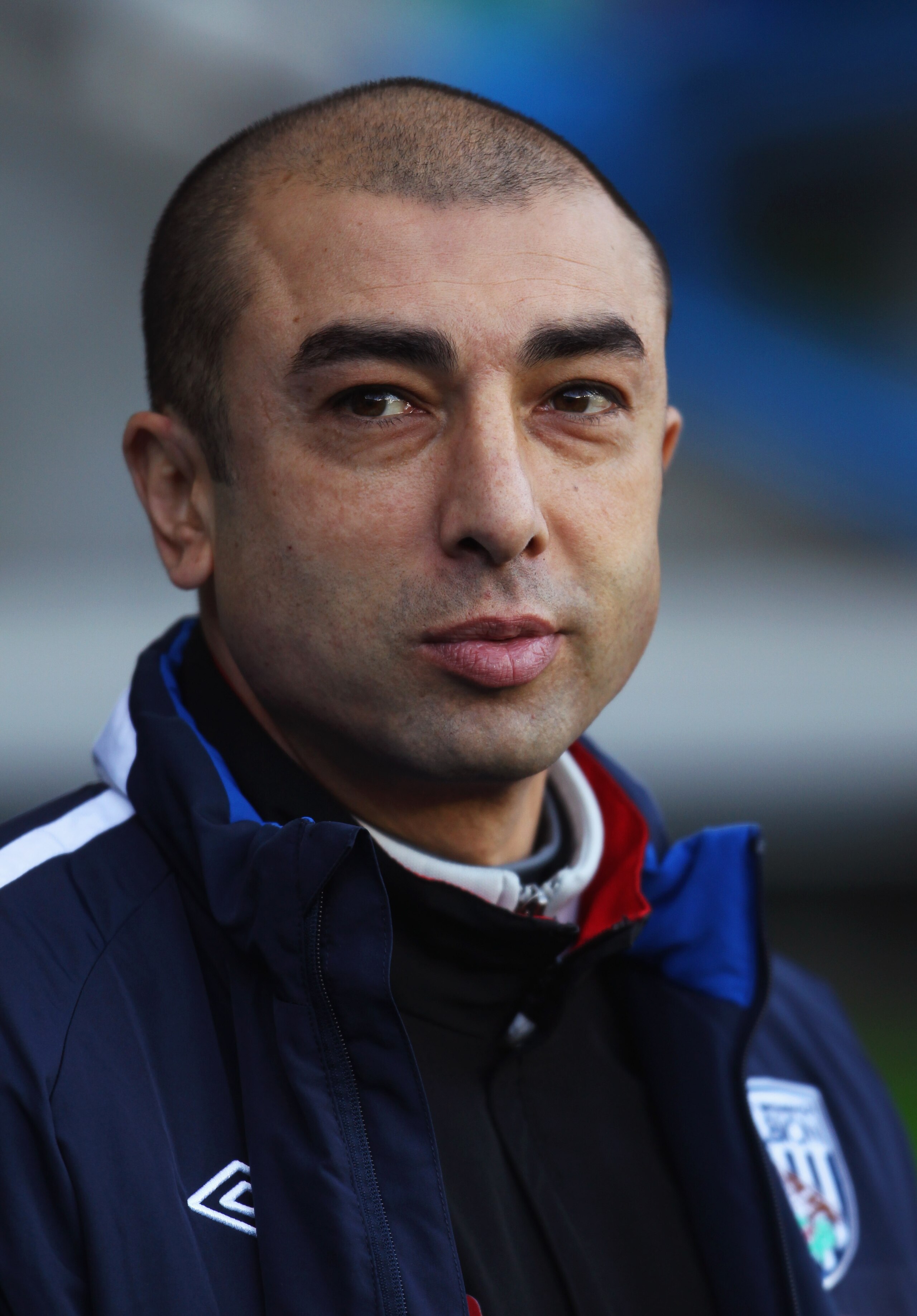 READING, ENGLAND - JANUARY 08:  Roberto Di Matteo manager of West Bromwich Albion looks on prior to the FA Cup sponsored by E.ON 3rd round match between Reading and West Bromwich Albion at Madejski Stadium on January 8, 2011 in Reading, England.  (Photo b