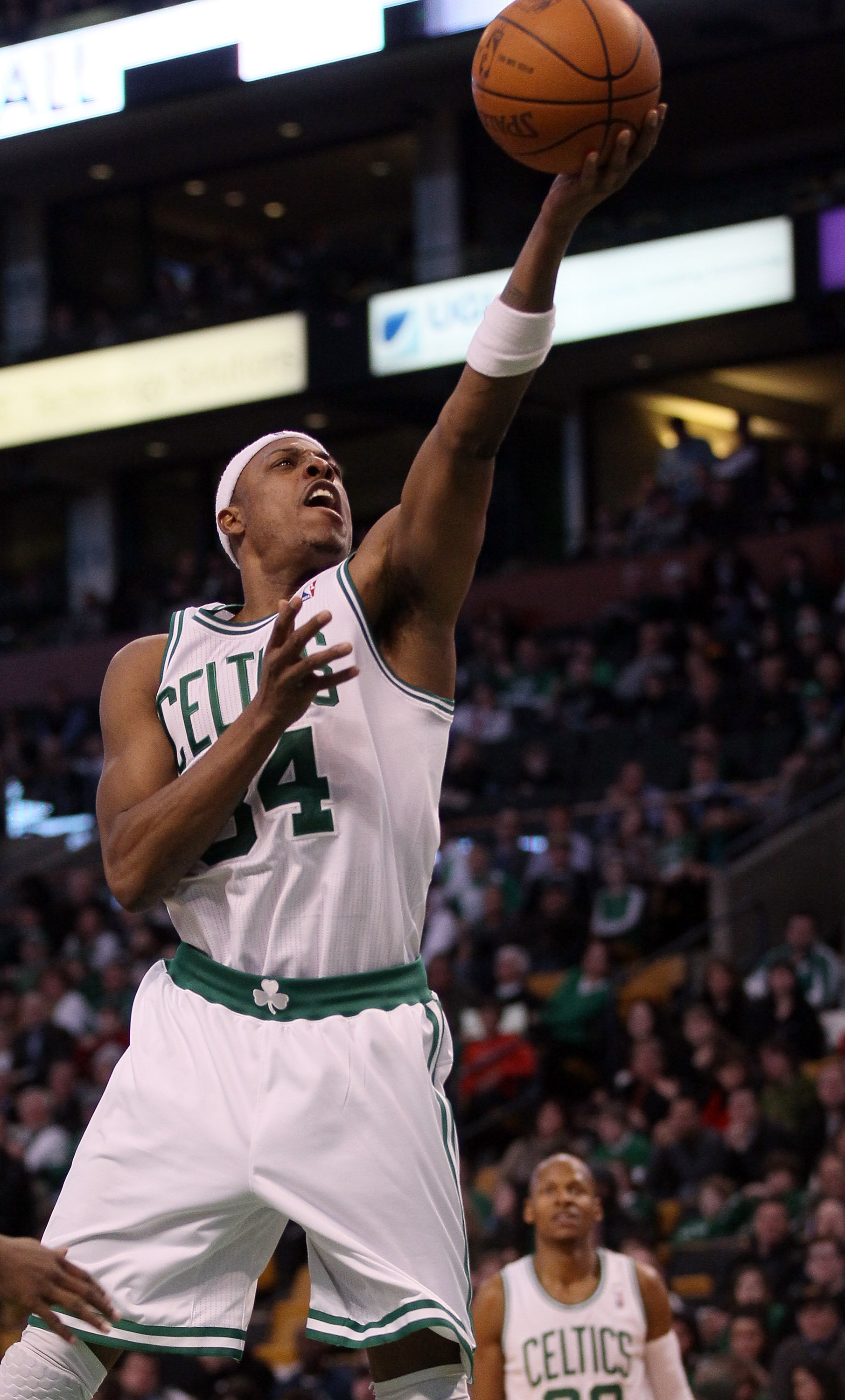 BOSTON, MA - JANUARY 25:  Paul Pierce #34 of the Boston Celtics heads to the basket in the second half against the Cleveland Cavaliers on January 25, 2011 at the TD Garden in Boston, Massachusetts. The Celtics defeated the Cavaliers 112-95.  NOTE TO USER: