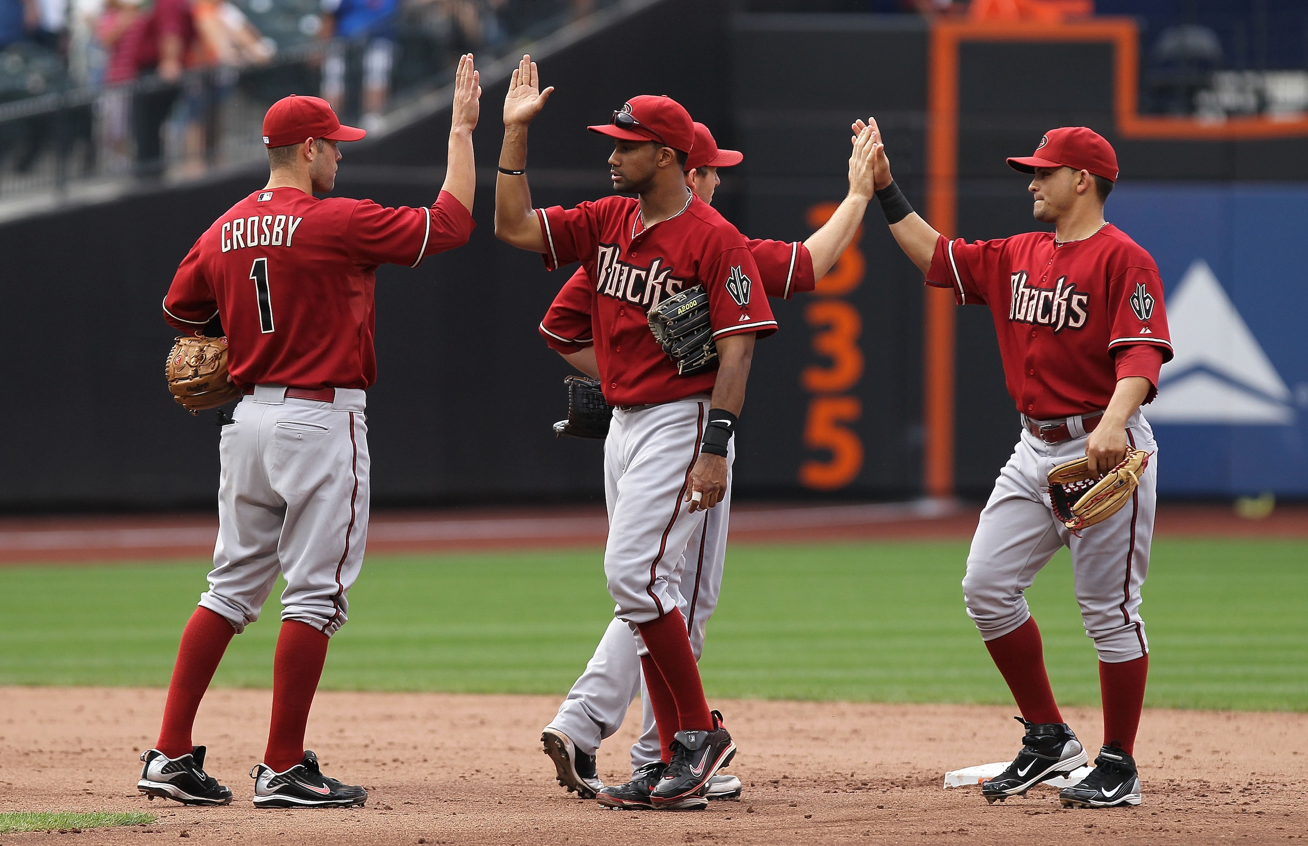 NEW YORK - AUGUST 01: The Arizona Diamondbacks celebrate their win against the New York Mets at Citi Field on August 1, 2010 in the Flushing neighborhood of the Queens borough of New York City.  (Photo by Nick Laham/Getty Images)
